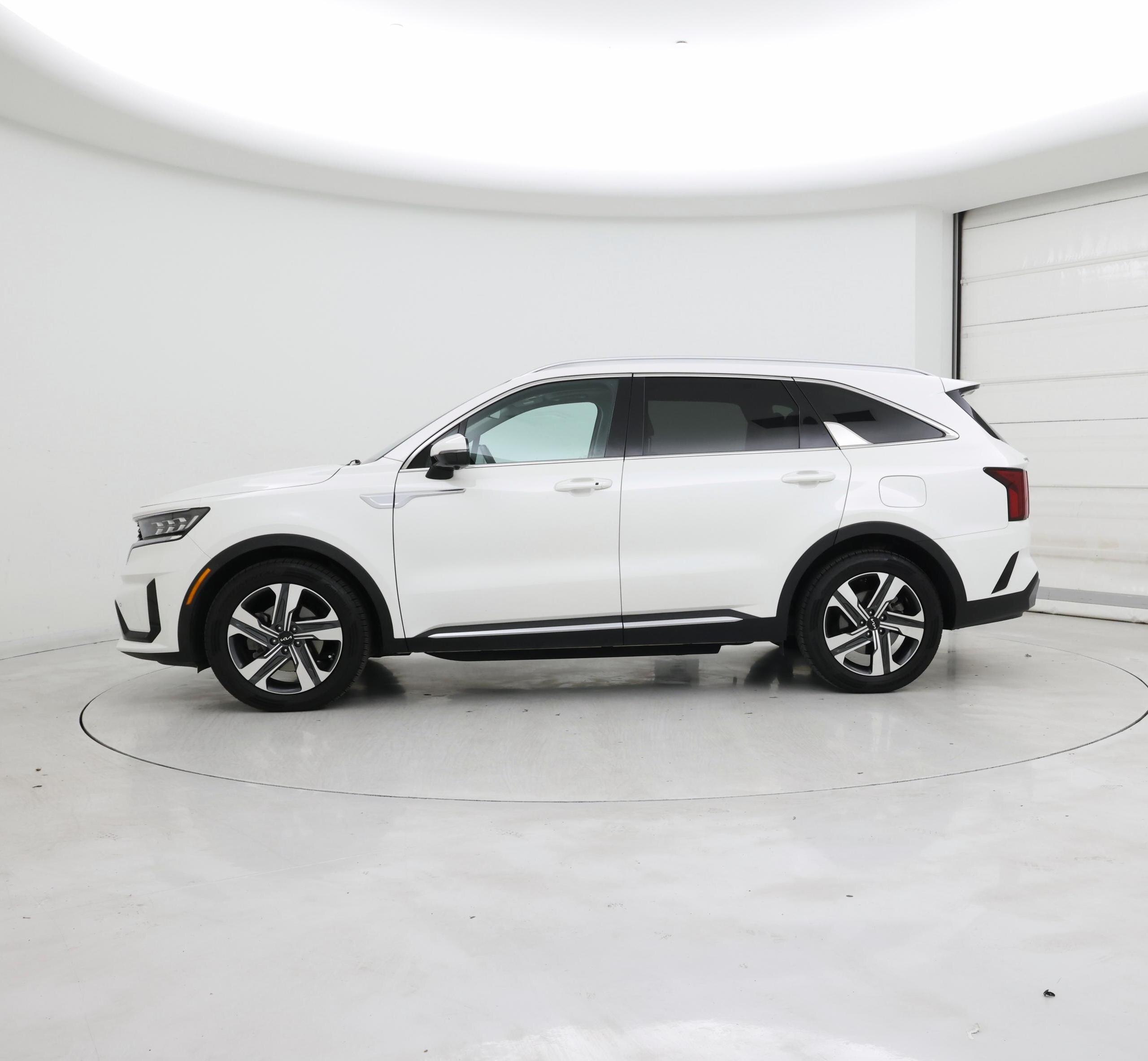 Thumbnail: 2022 Kia Sorento - 3