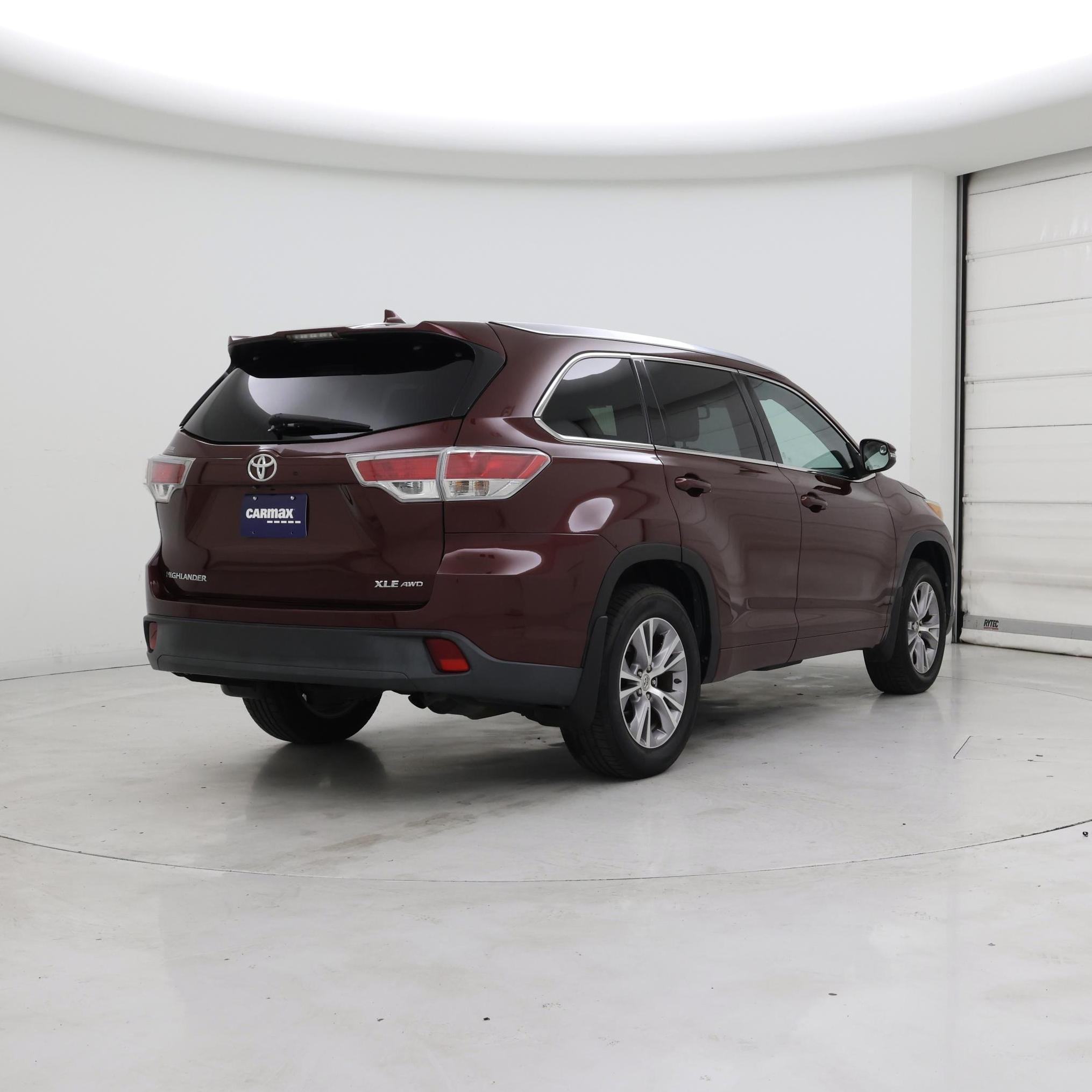 Thumbnail: 2015 Toyota Highlander - 8