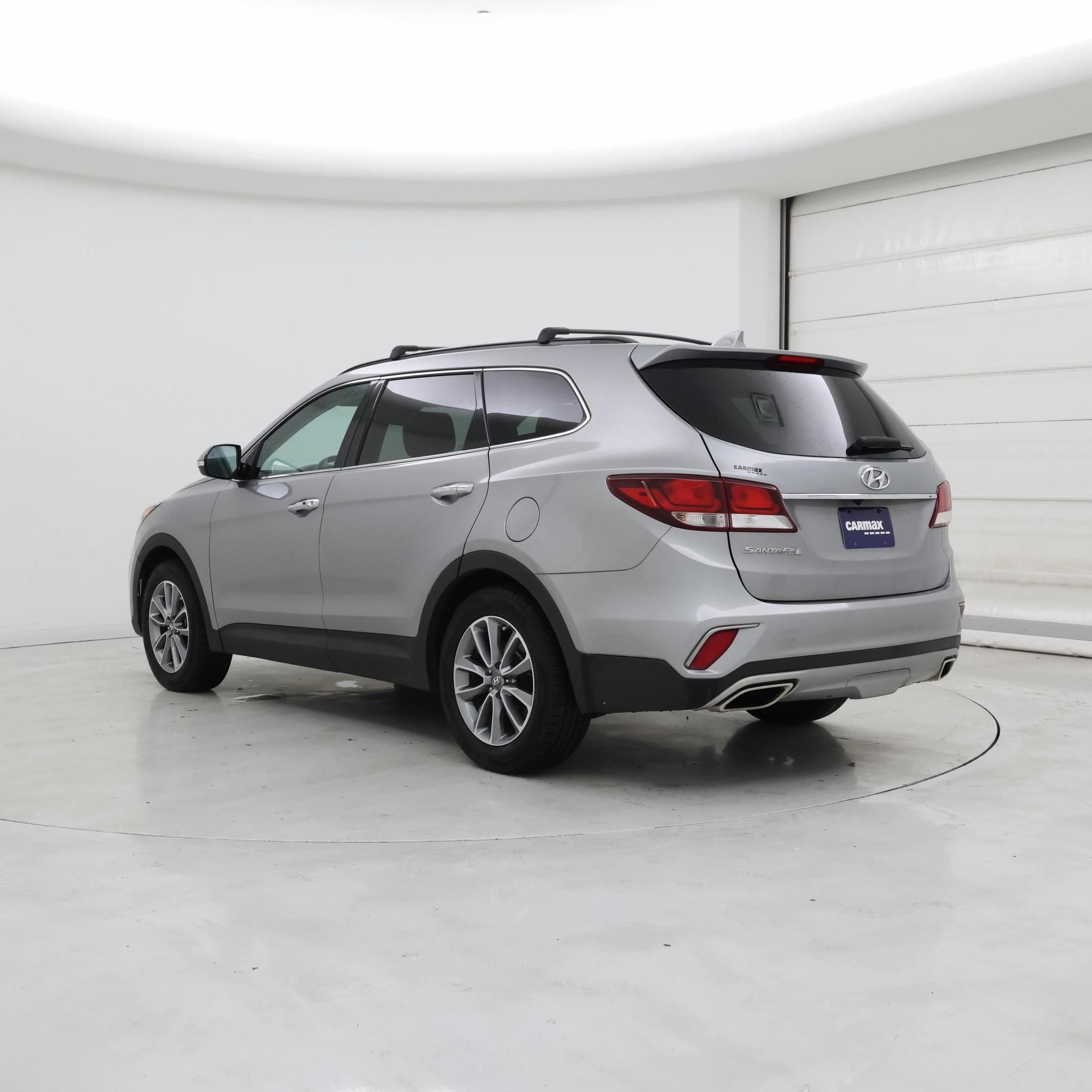 Thumbnail: 2018 Hyundai Santa Fe - 2