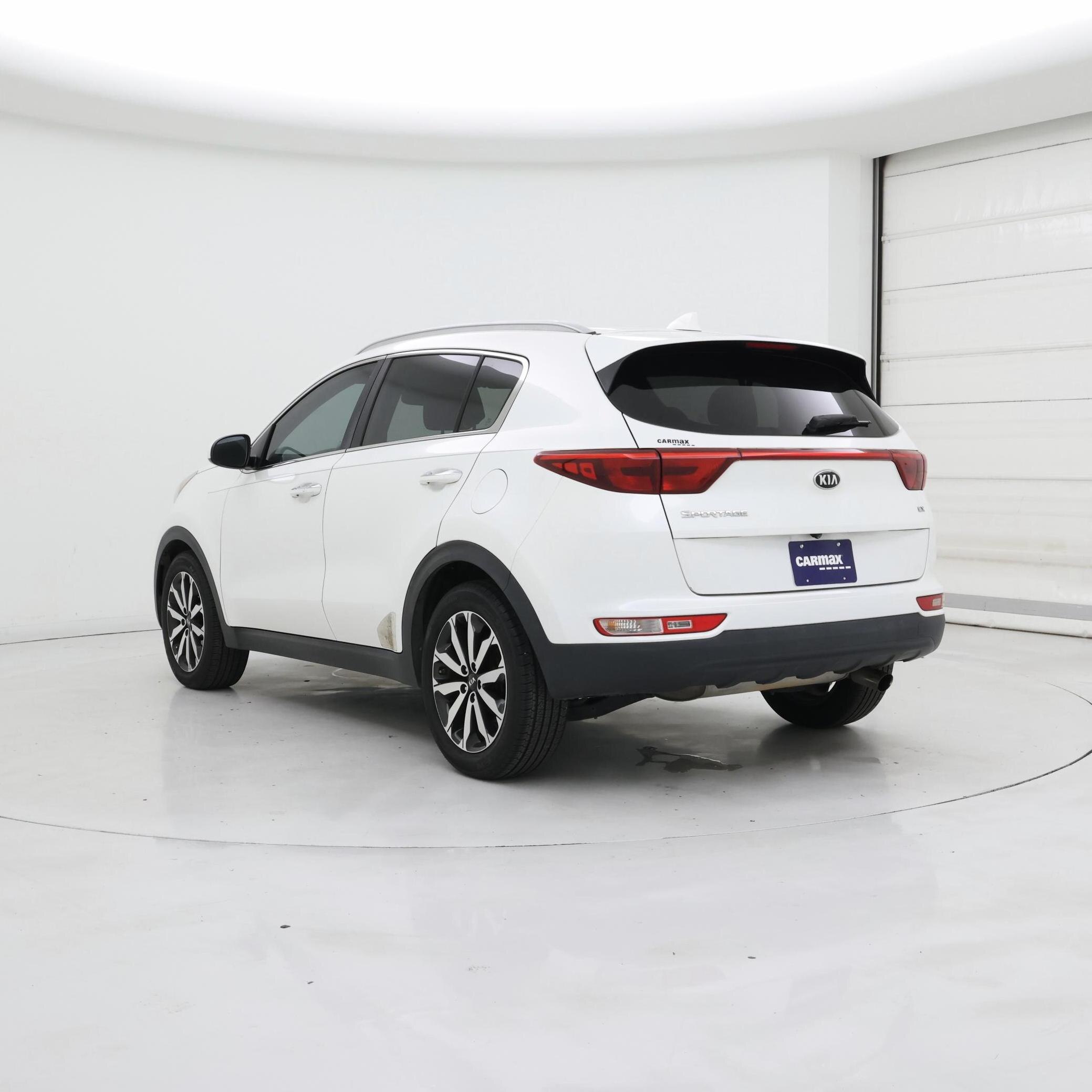 Thumbnail: 2017 Kia Sportage - 2