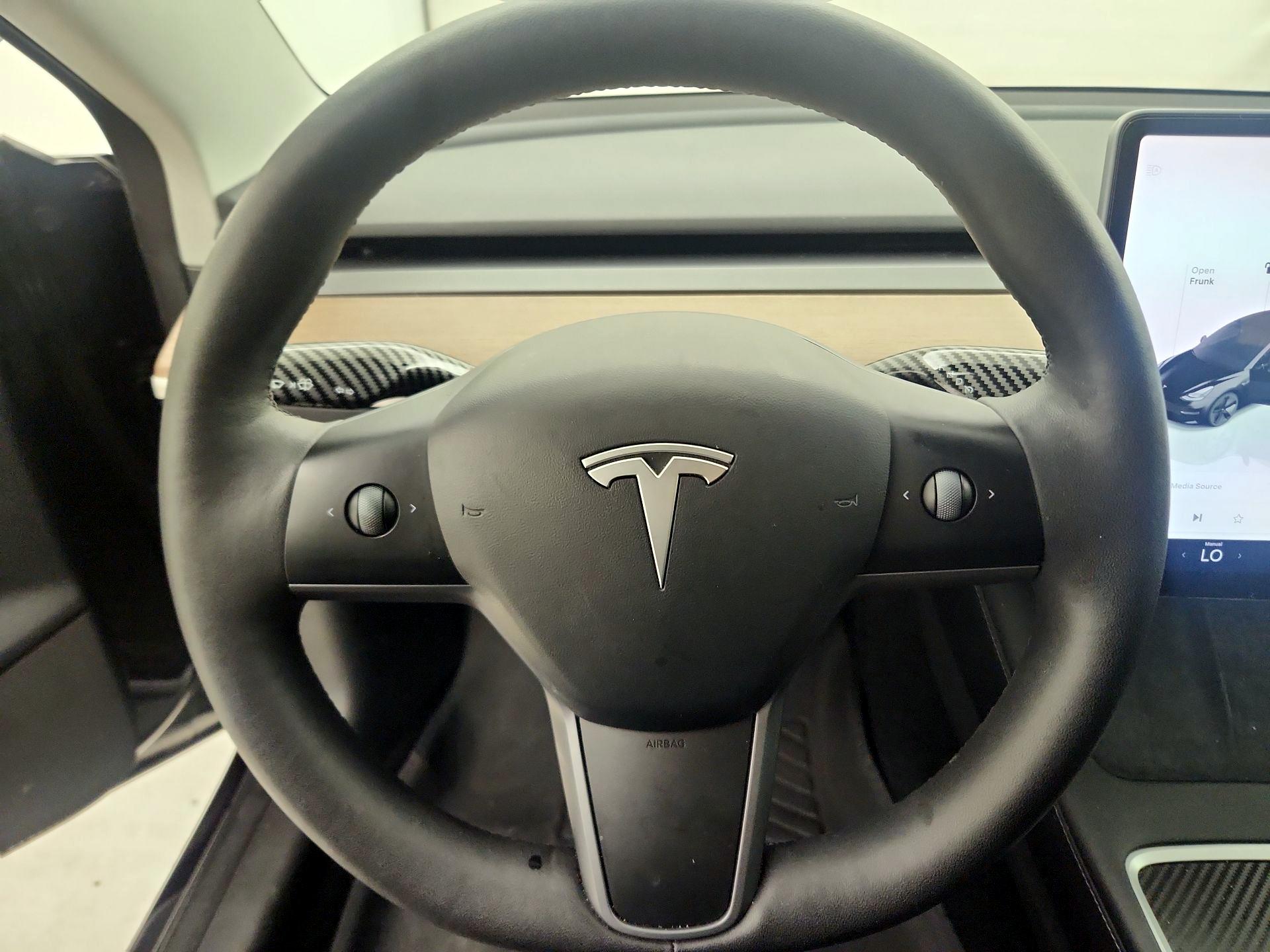 Thumbnail: 2022 Tesla Model 3 - 10