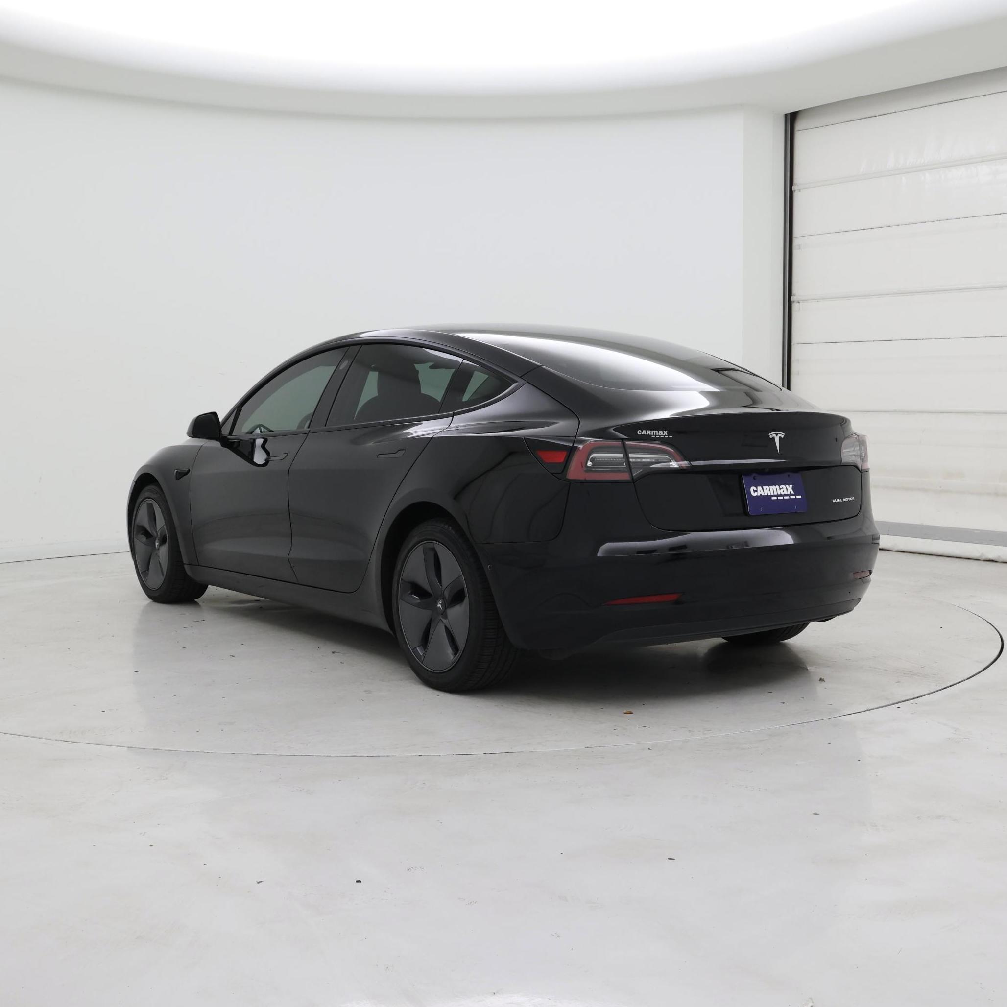 Thumbnail: 2022 Tesla Model 3 - 2