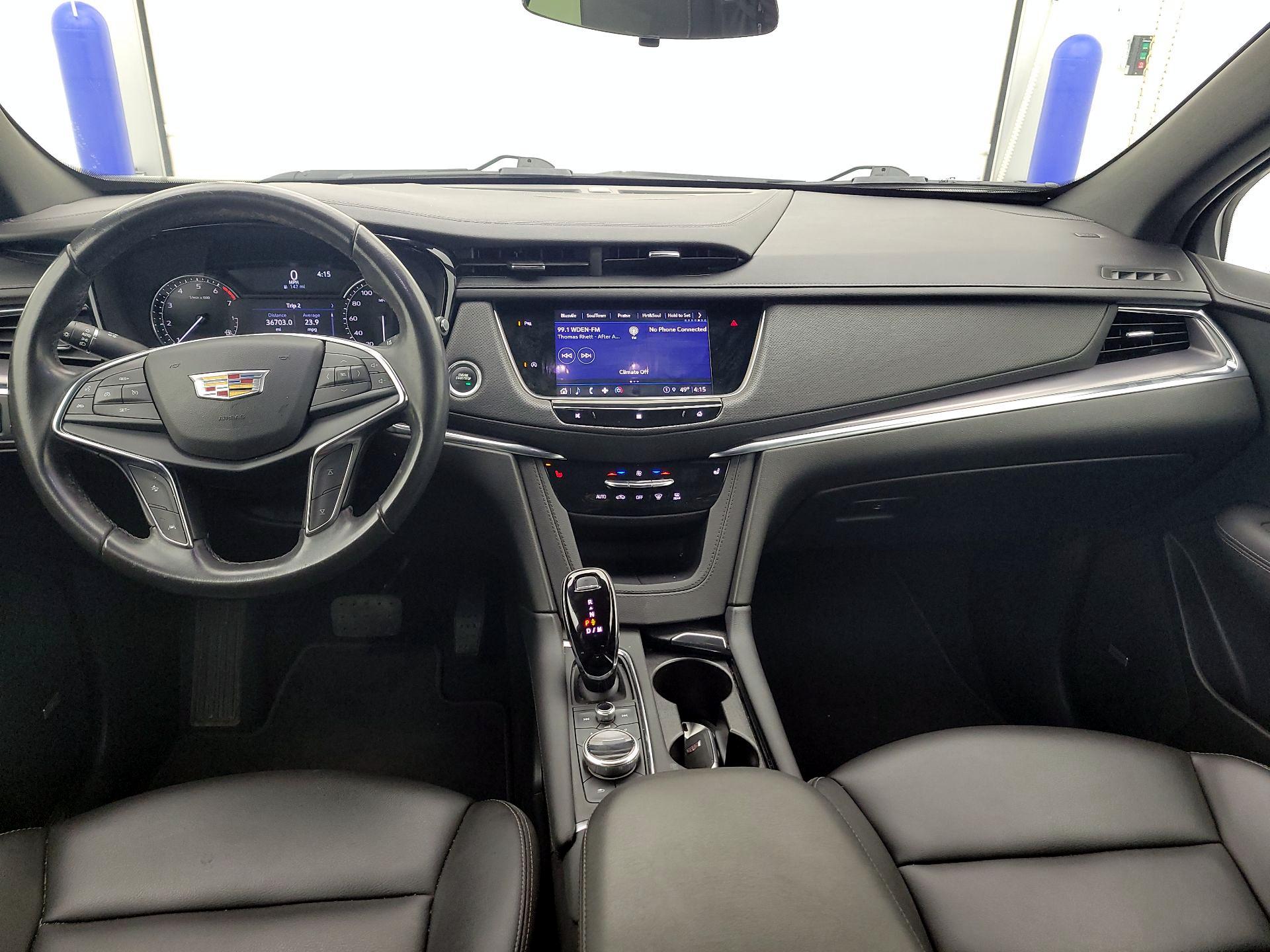 Thumbnail: 2021 Cadillac XT5 - 9