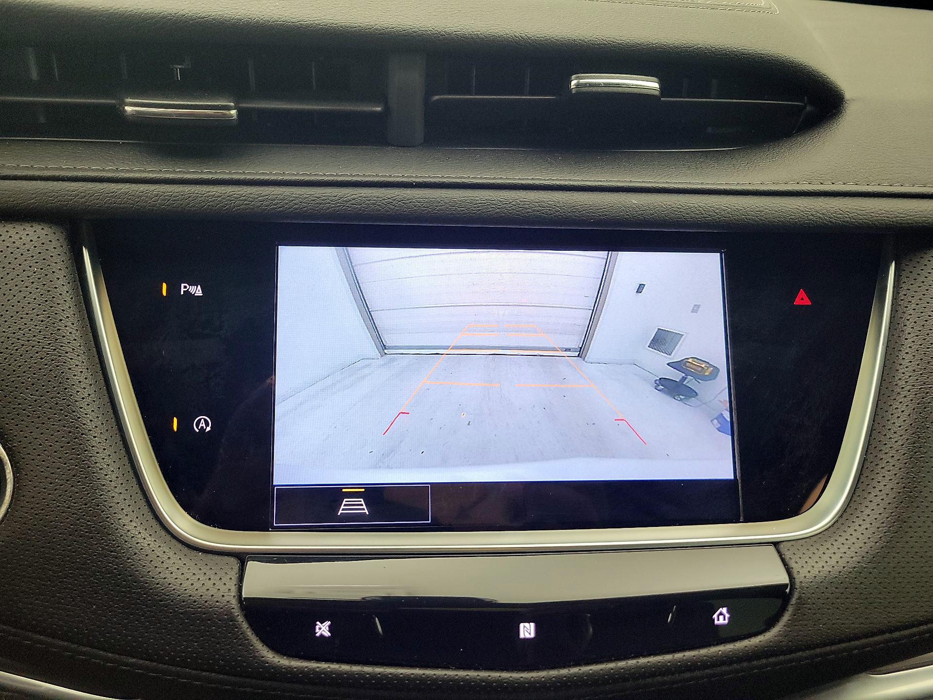 Thumbnail: 2021 Cadillac XT5 - 14