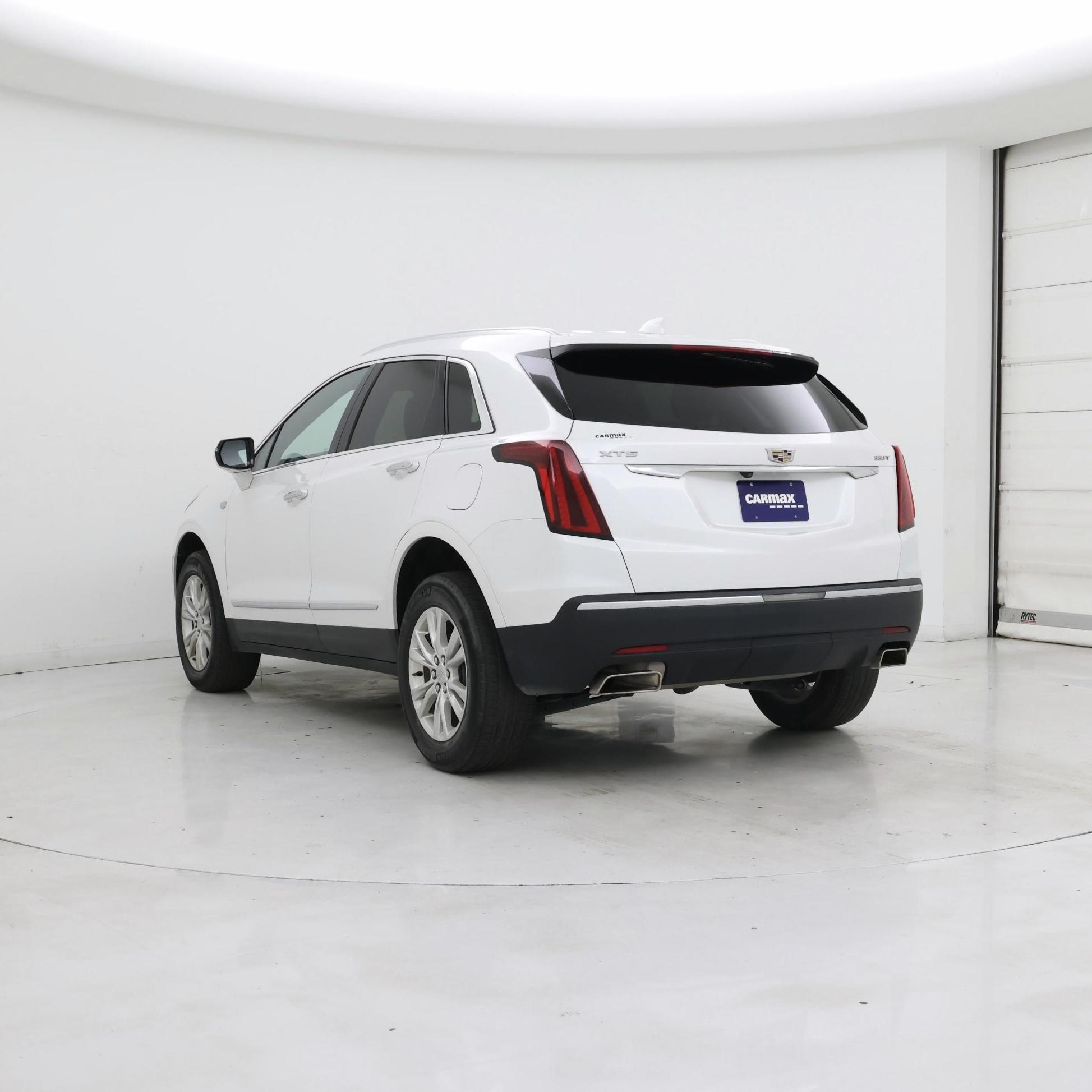 Thumbnail: 2021 Cadillac XT5 - 2