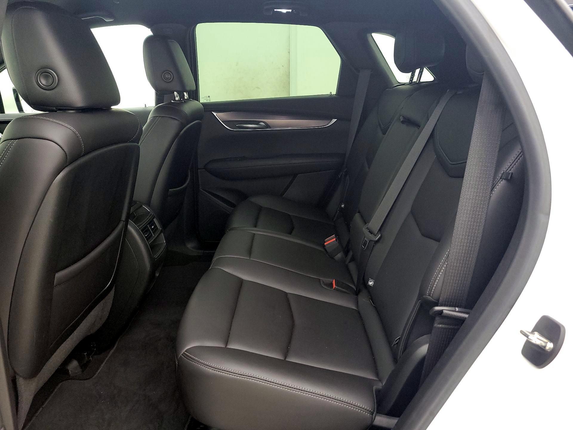 Thumbnail: 2021 Cadillac XT5 - 19