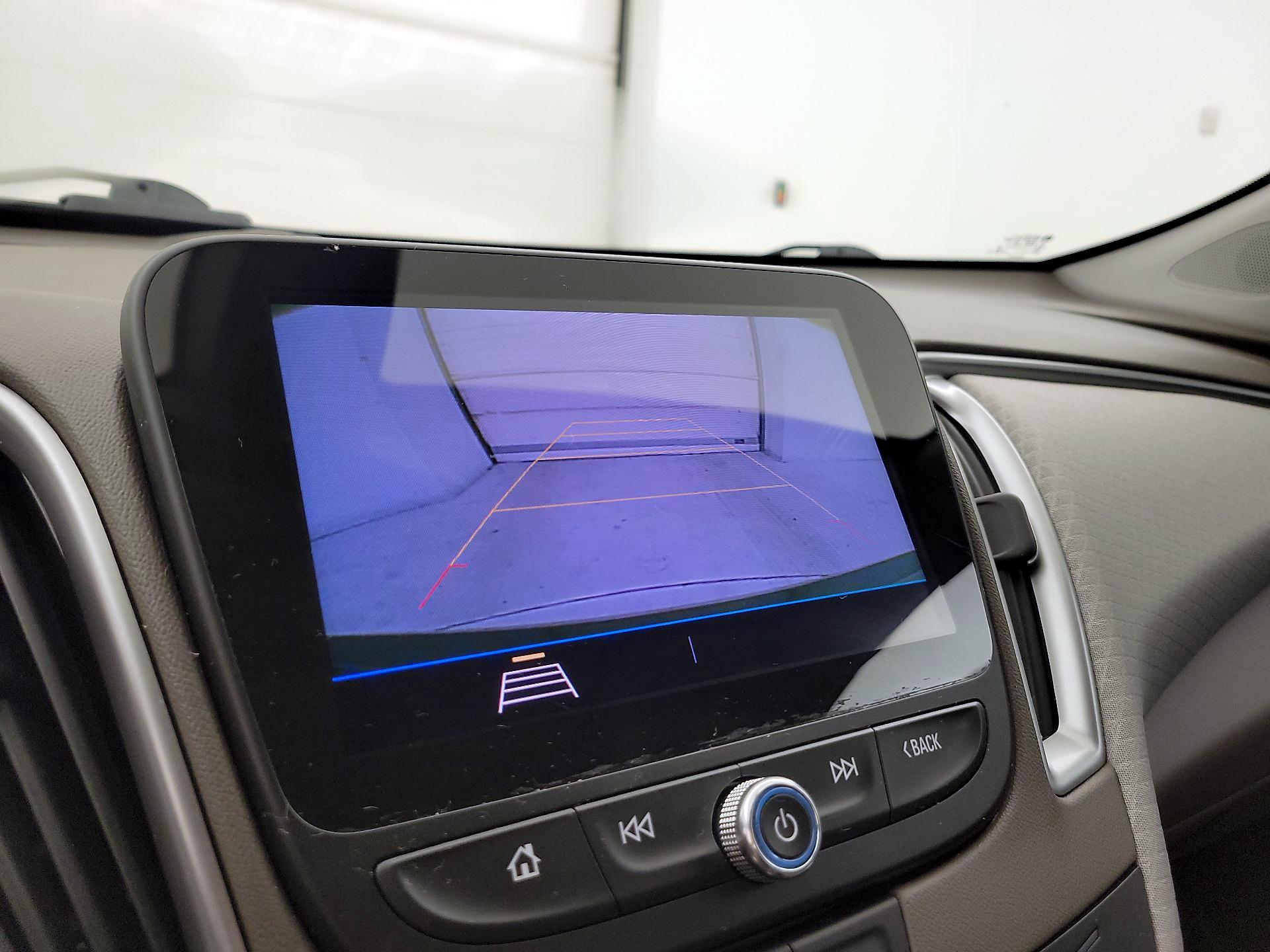 Thumbnail: 2020 Chevrolet Malibu - 14