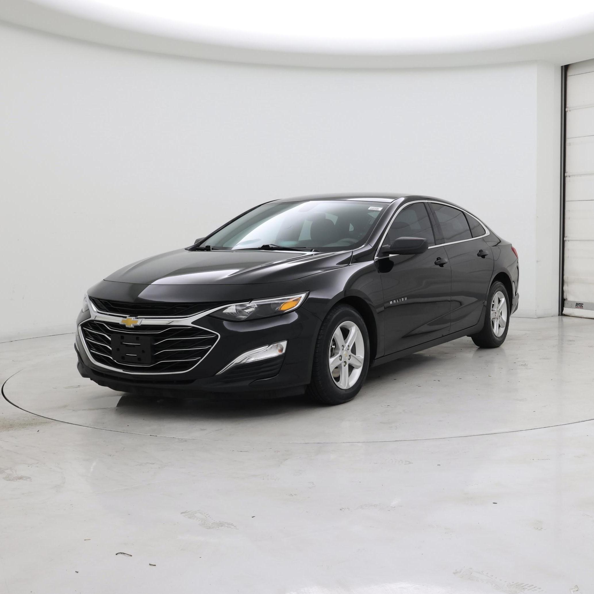 Thumbnail: 2020 Chevrolet Malibu - 4