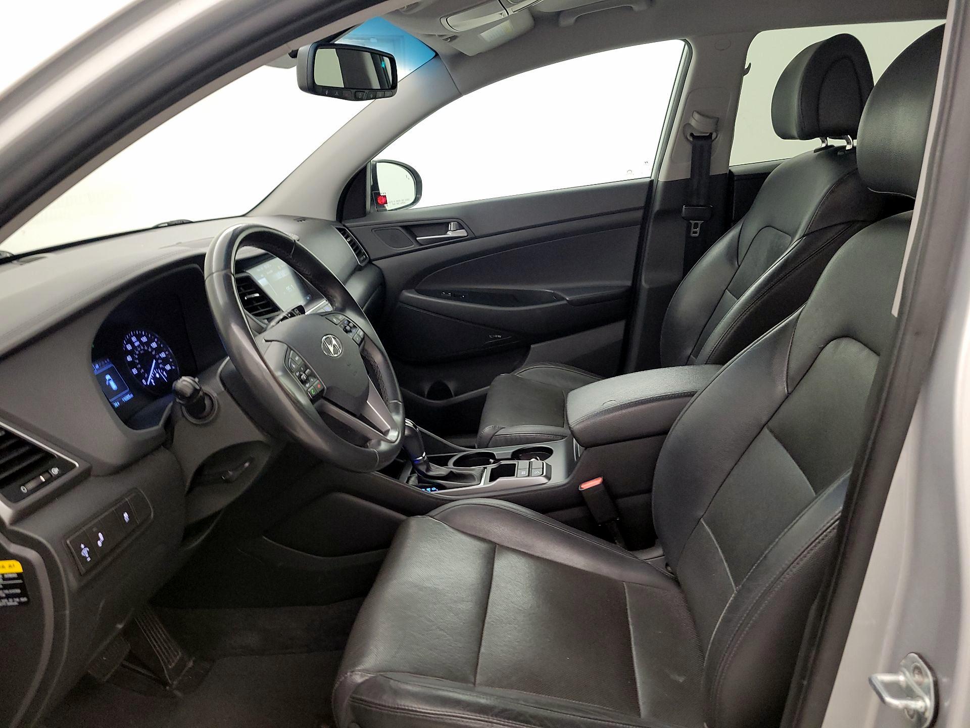 Thumbnail: 2017 Hyundai Tucson - 11