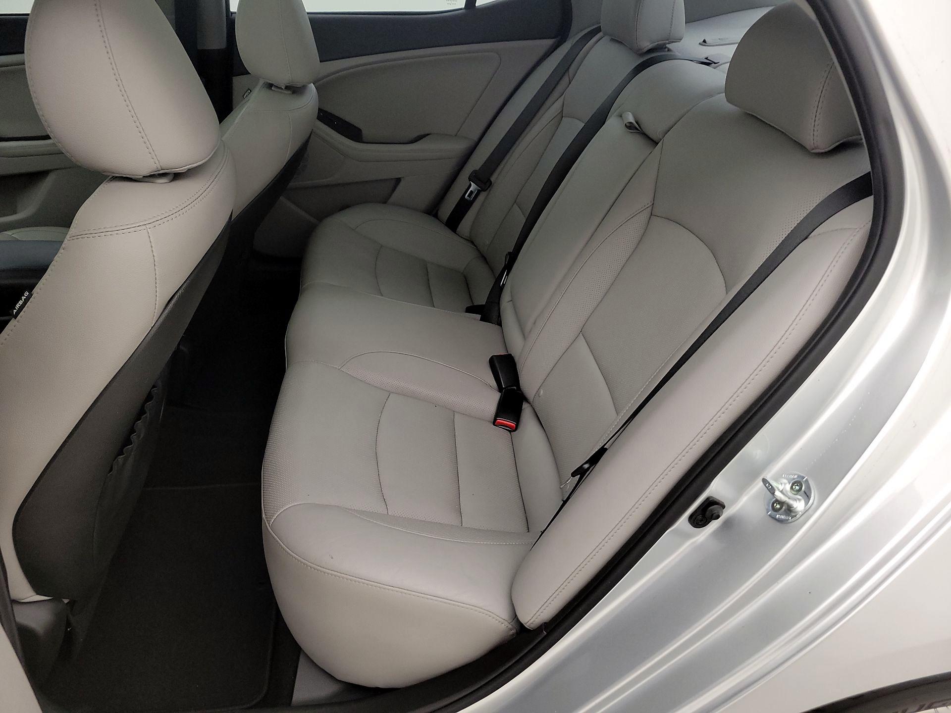 Thumbnail: 2015 Kia Optima - 20