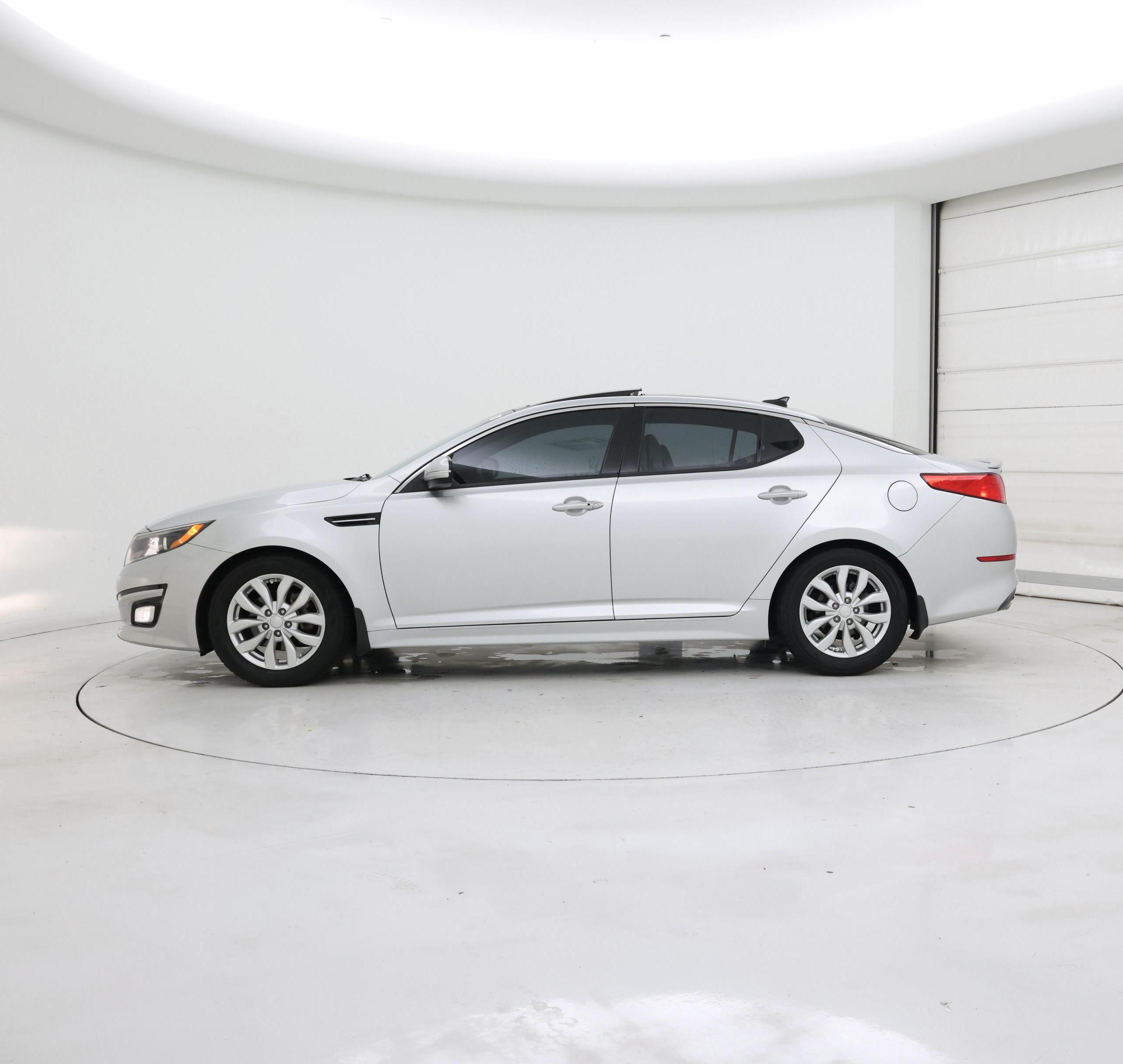 Thumbnail: 2015 Kia Optima - 3