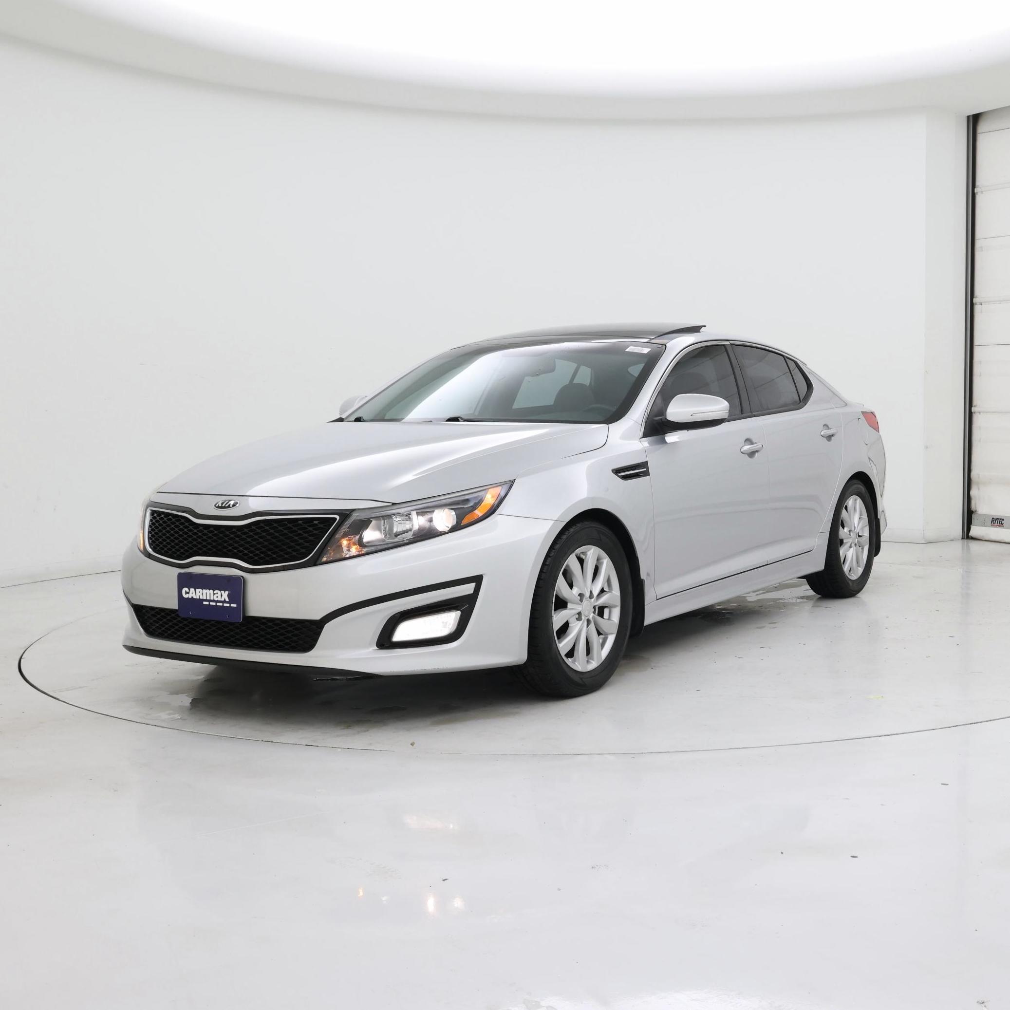 Thumbnail: 2015 Kia Optima - 4