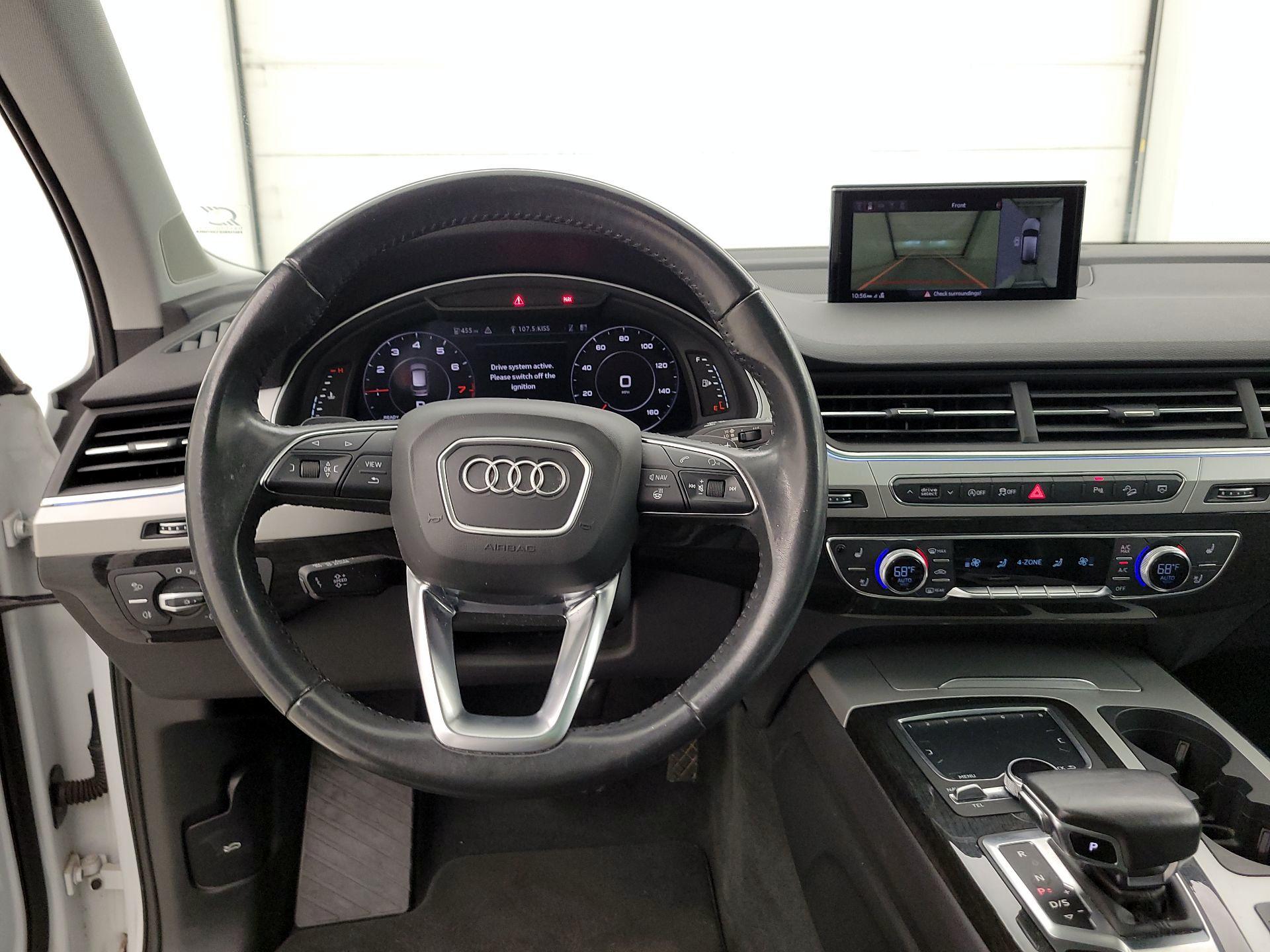 Thumbnail: 2019 Audi Q7 - 10