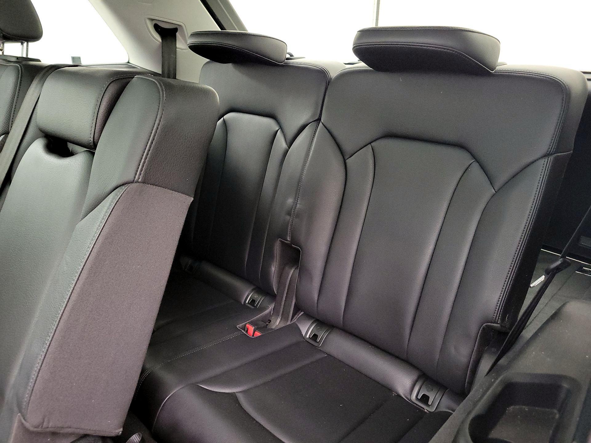 Thumbnail: 2019 Audi Q7 - 20