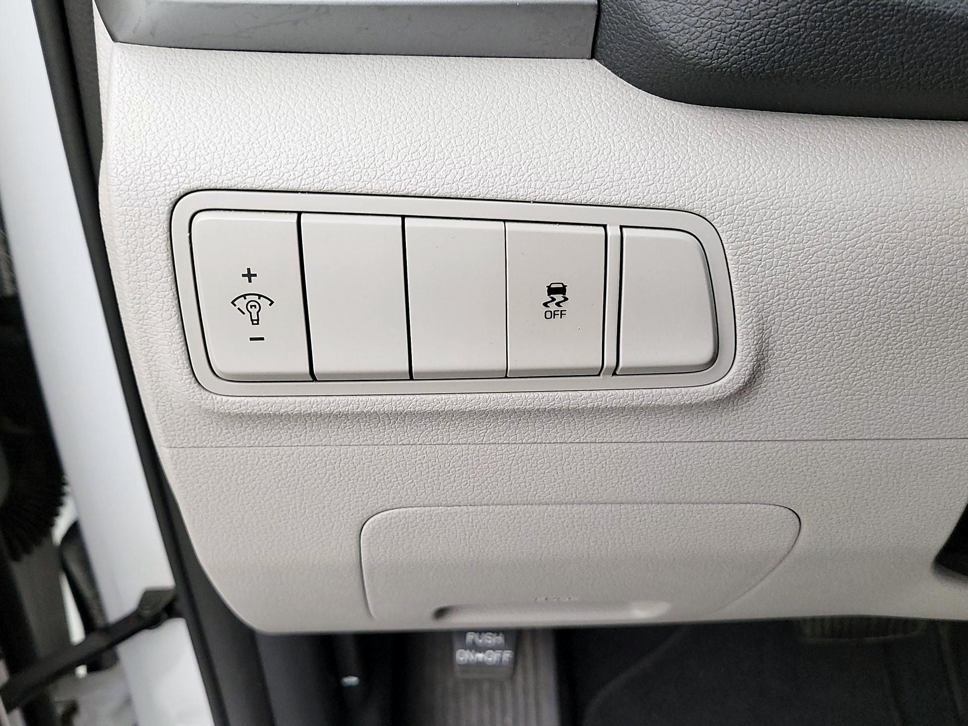 Thumbnail: 2018 Hyundai Tucson - 13