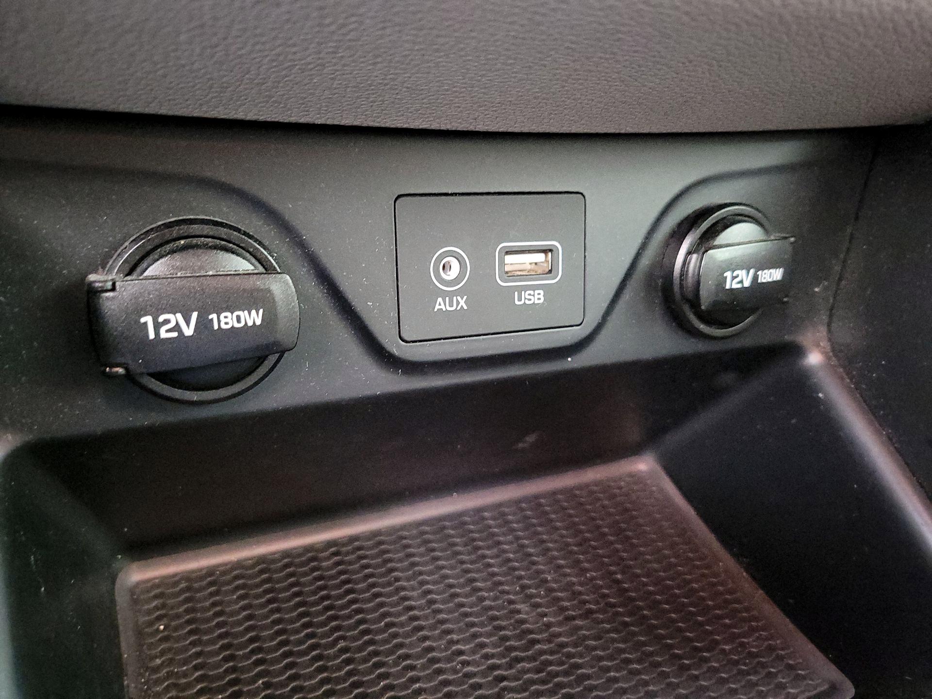 Thumbnail: 2018 Hyundai Tucson - 18