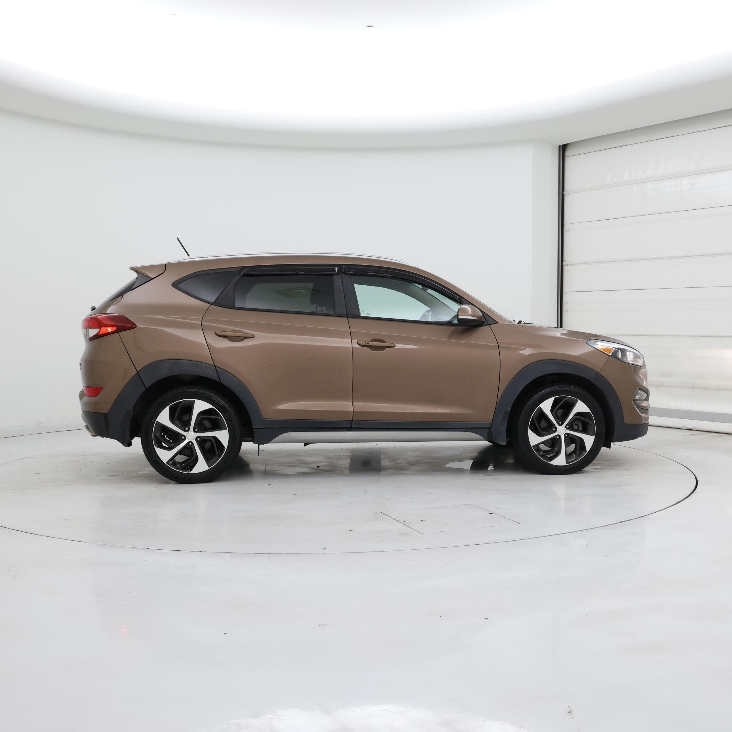 Thumbnail: 2017 Hyundai Tucson - 7
