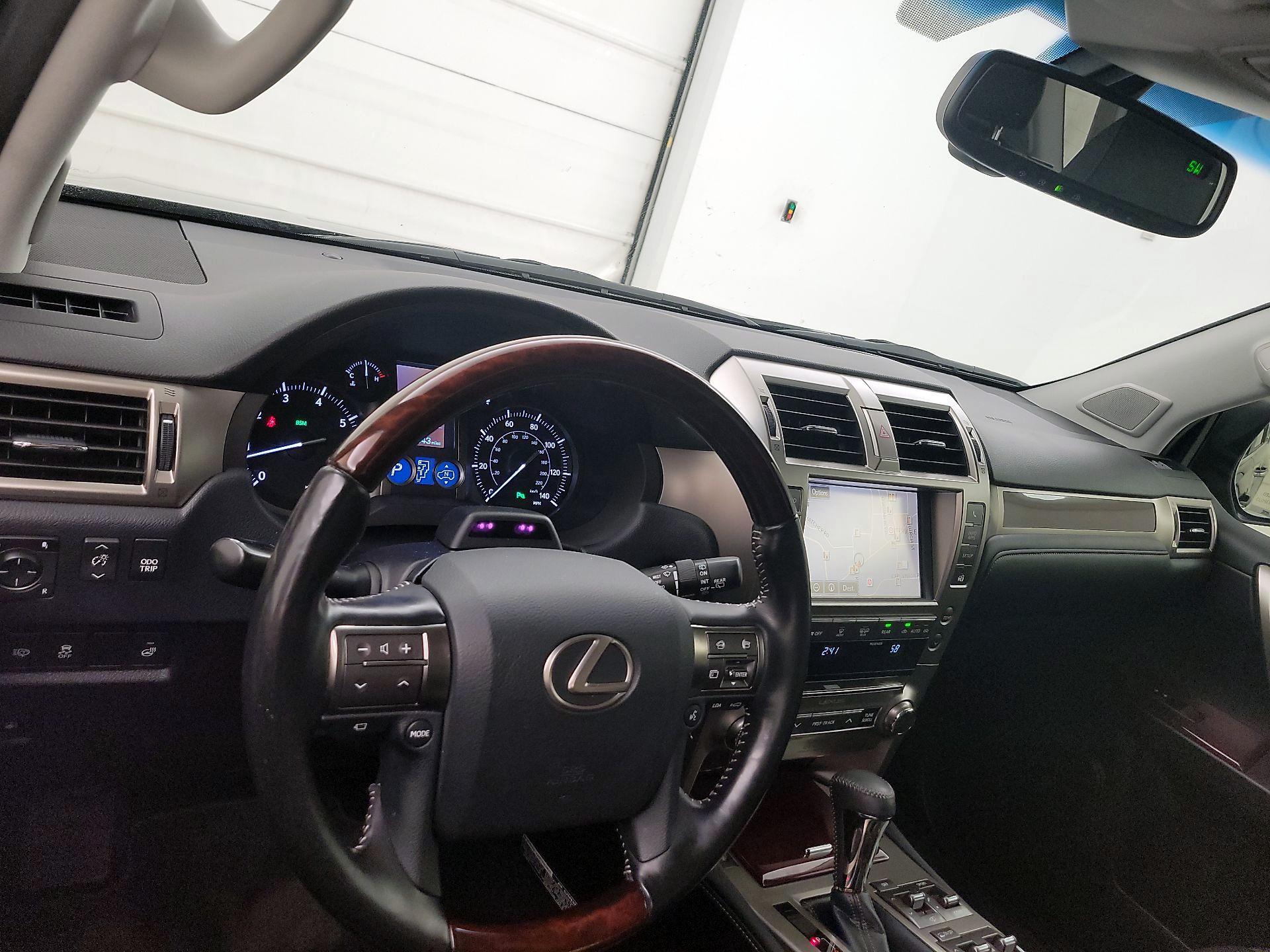 Thumbnail: 2018 Lexus GX - 9