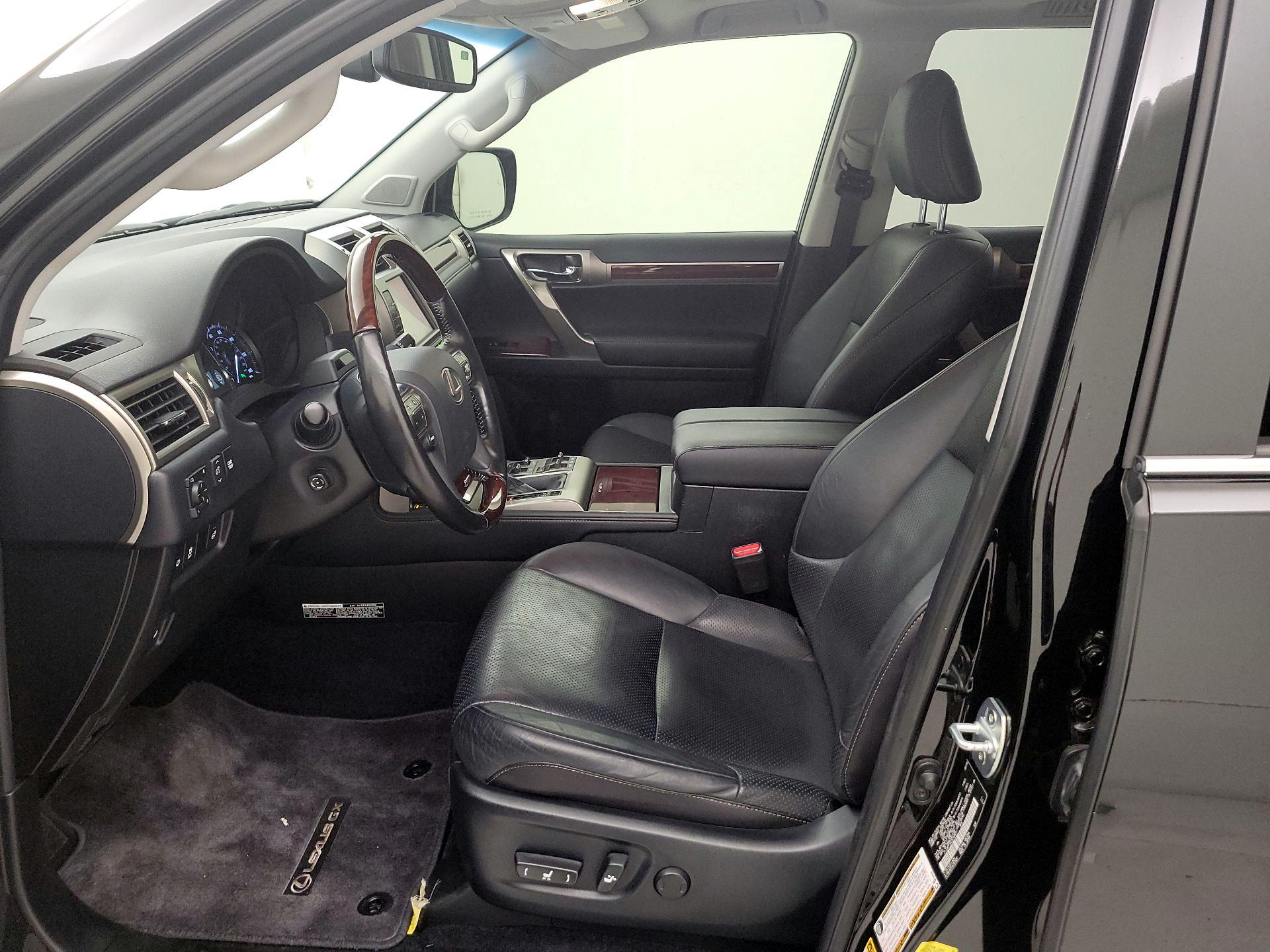 Thumbnail: 2018 Lexus GX - 11