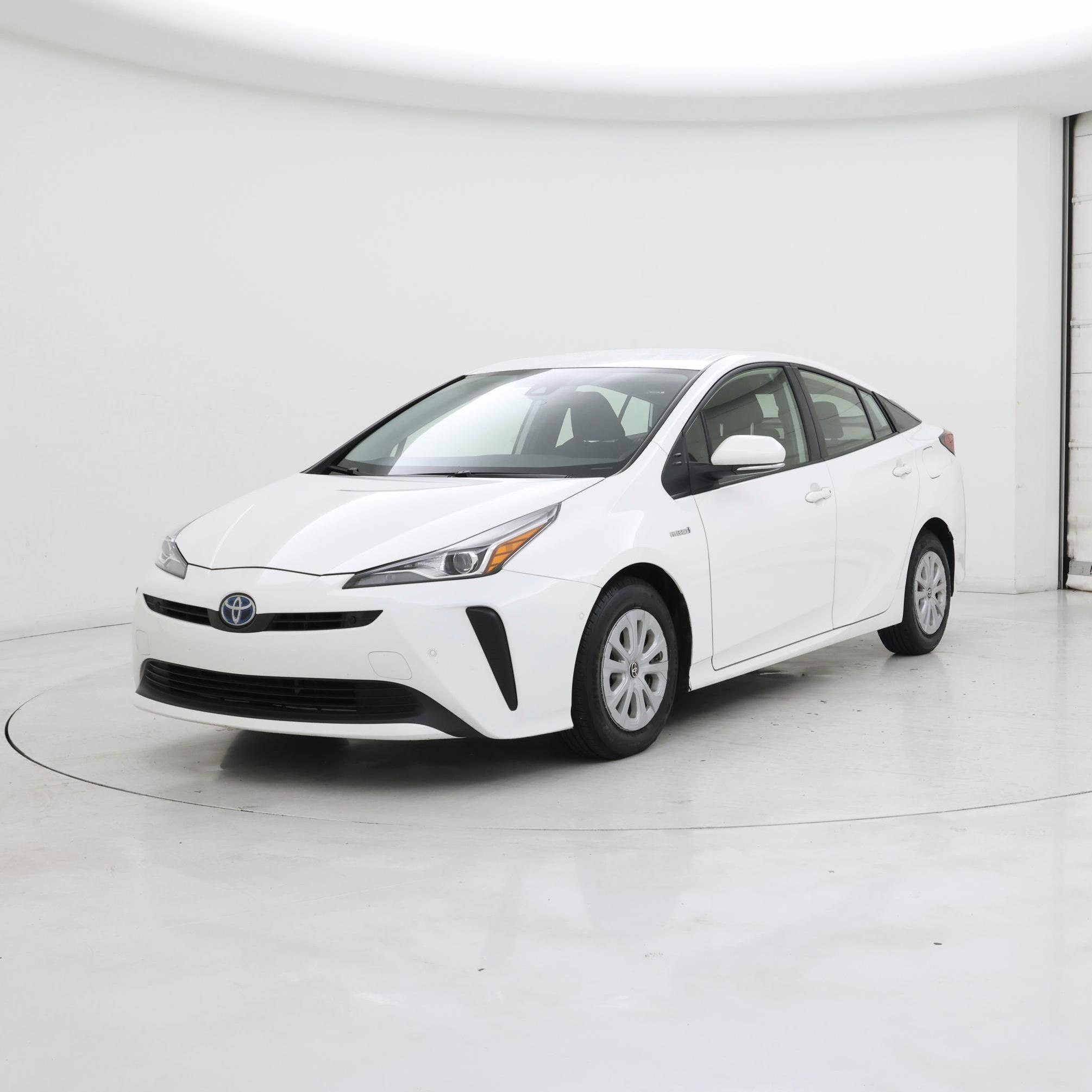 Thumbnail: 2022 Toyota Prius - 4