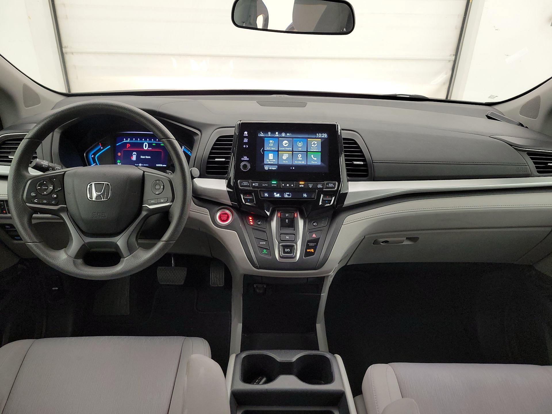 Thumbnail: 2019 Honda Odyssey - 9