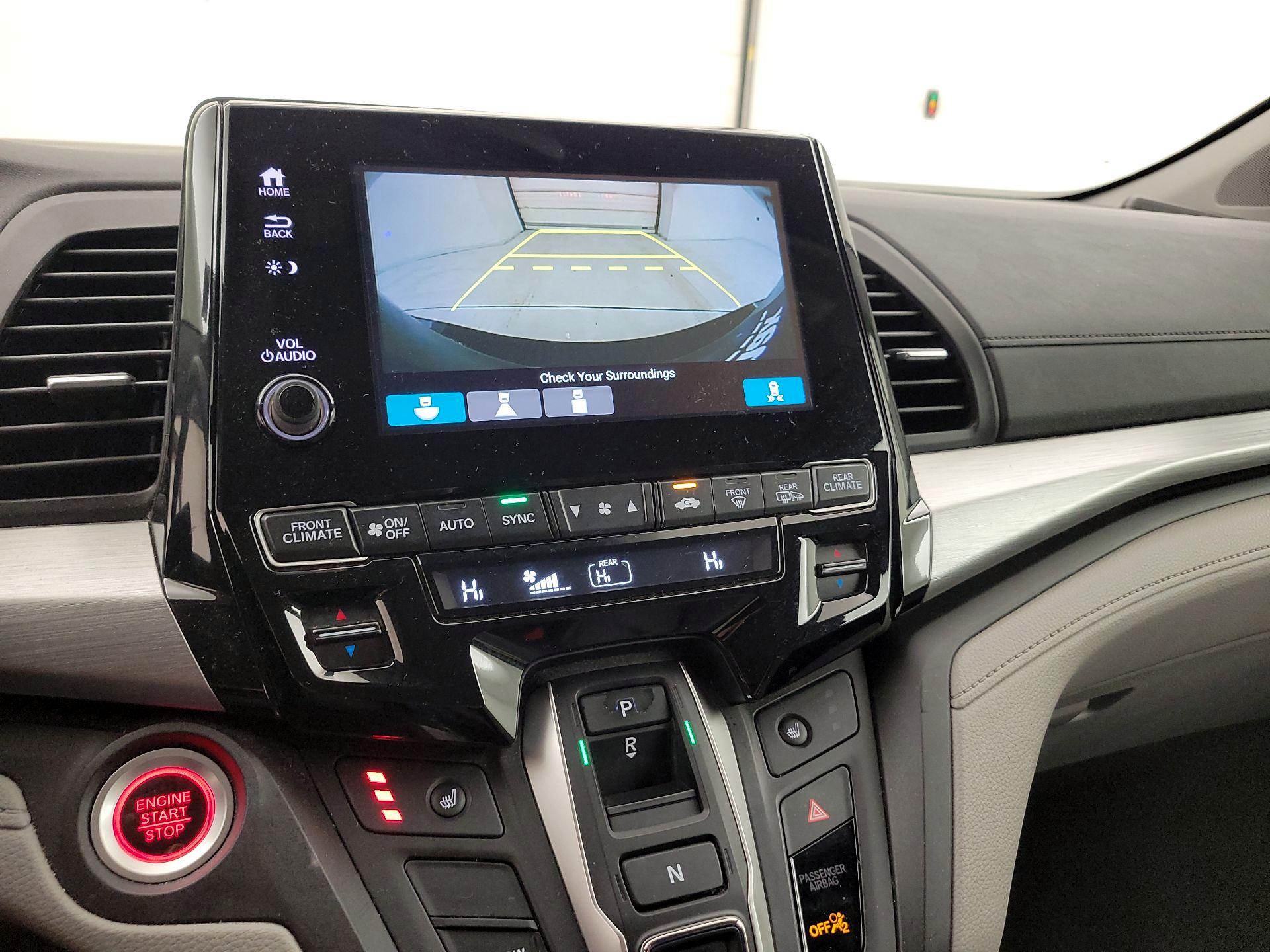 Thumbnail: 2019 Honda Odyssey - 14