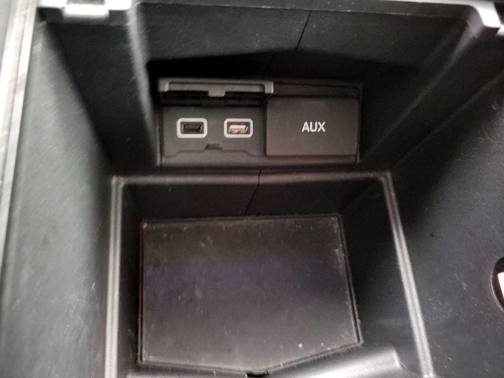 Thumbnail: 2019 Honda Odyssey - 18