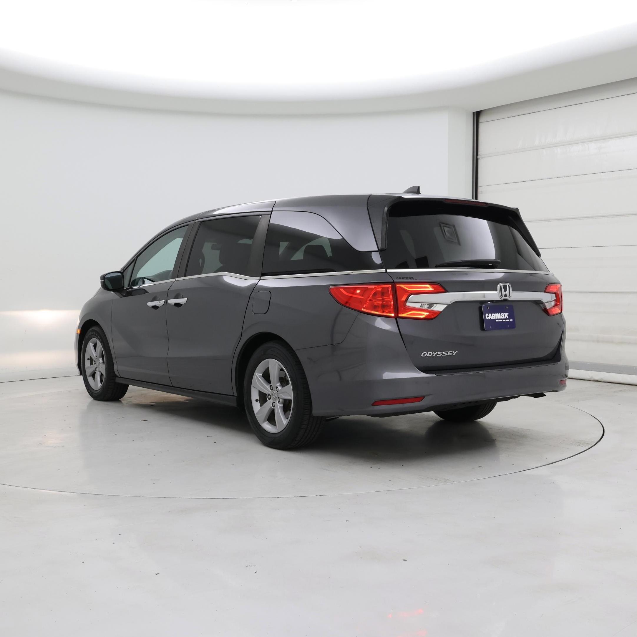 Thumbnail: 2019 Honda Odyssey - 2