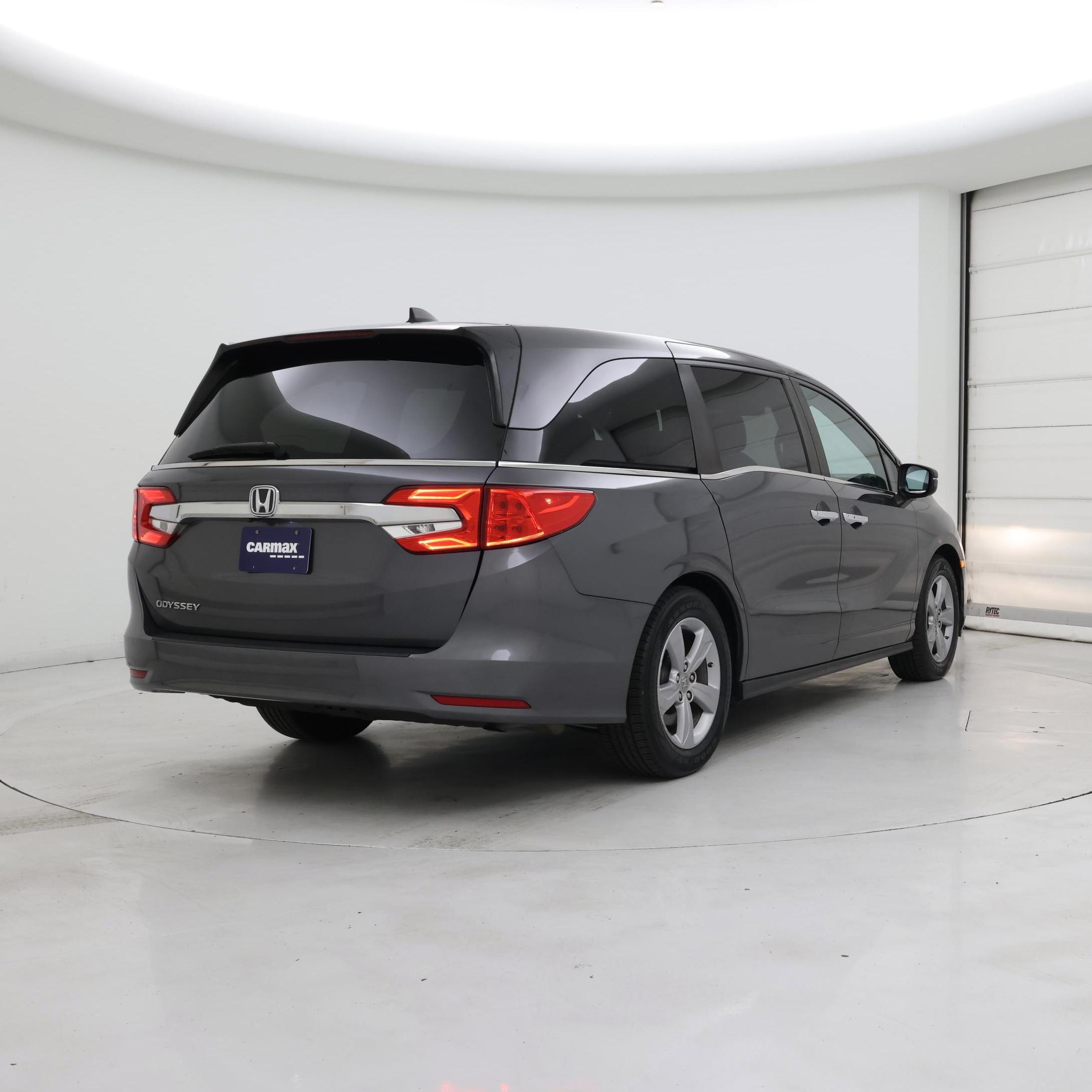 Thumbnail: 2019 Honda Odyssey - 8