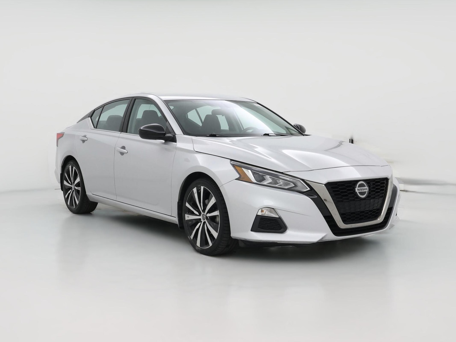 2019 Nissan Altima SR