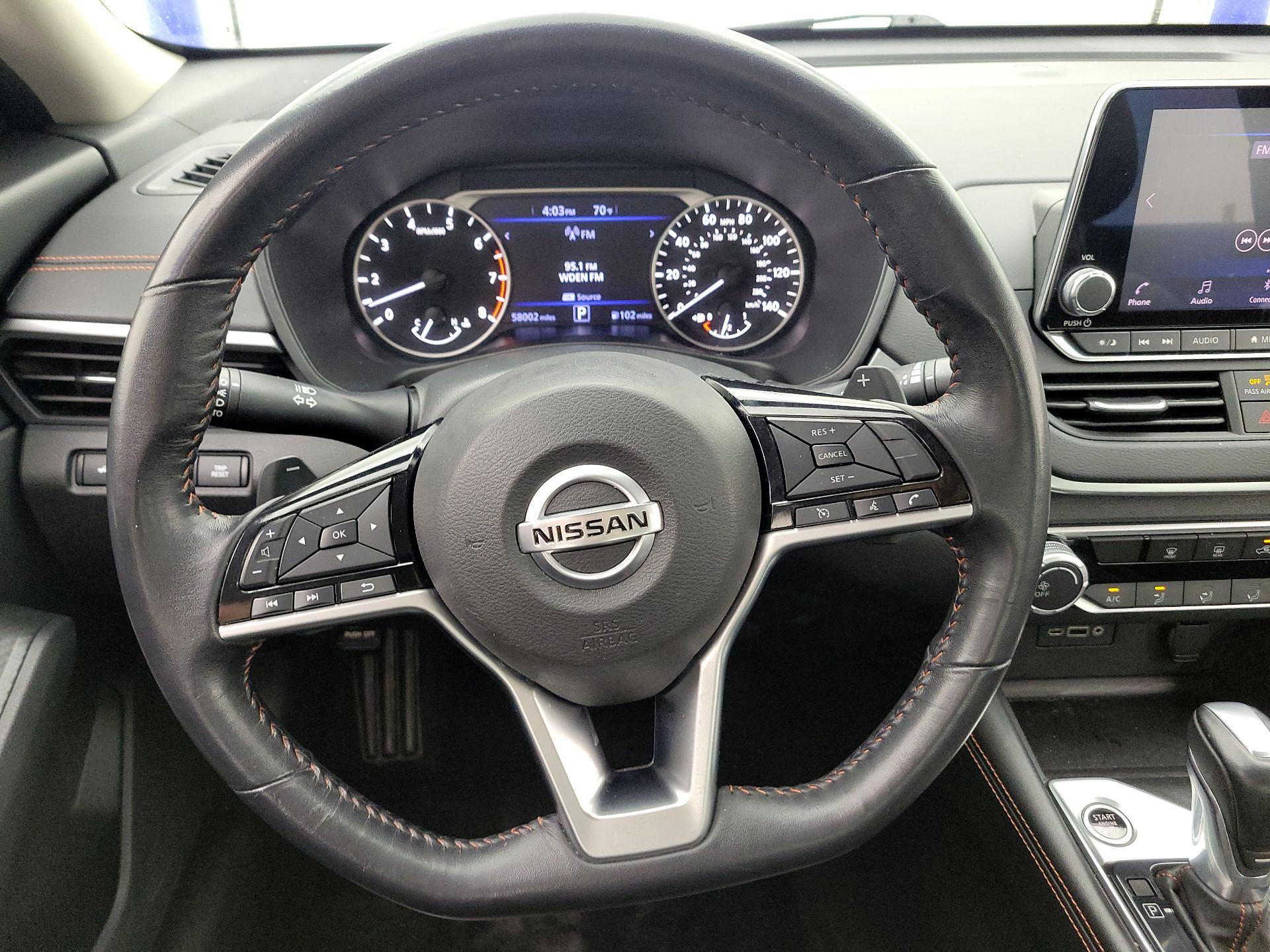 Thumbnail: 2019 Nissan Altima - 10