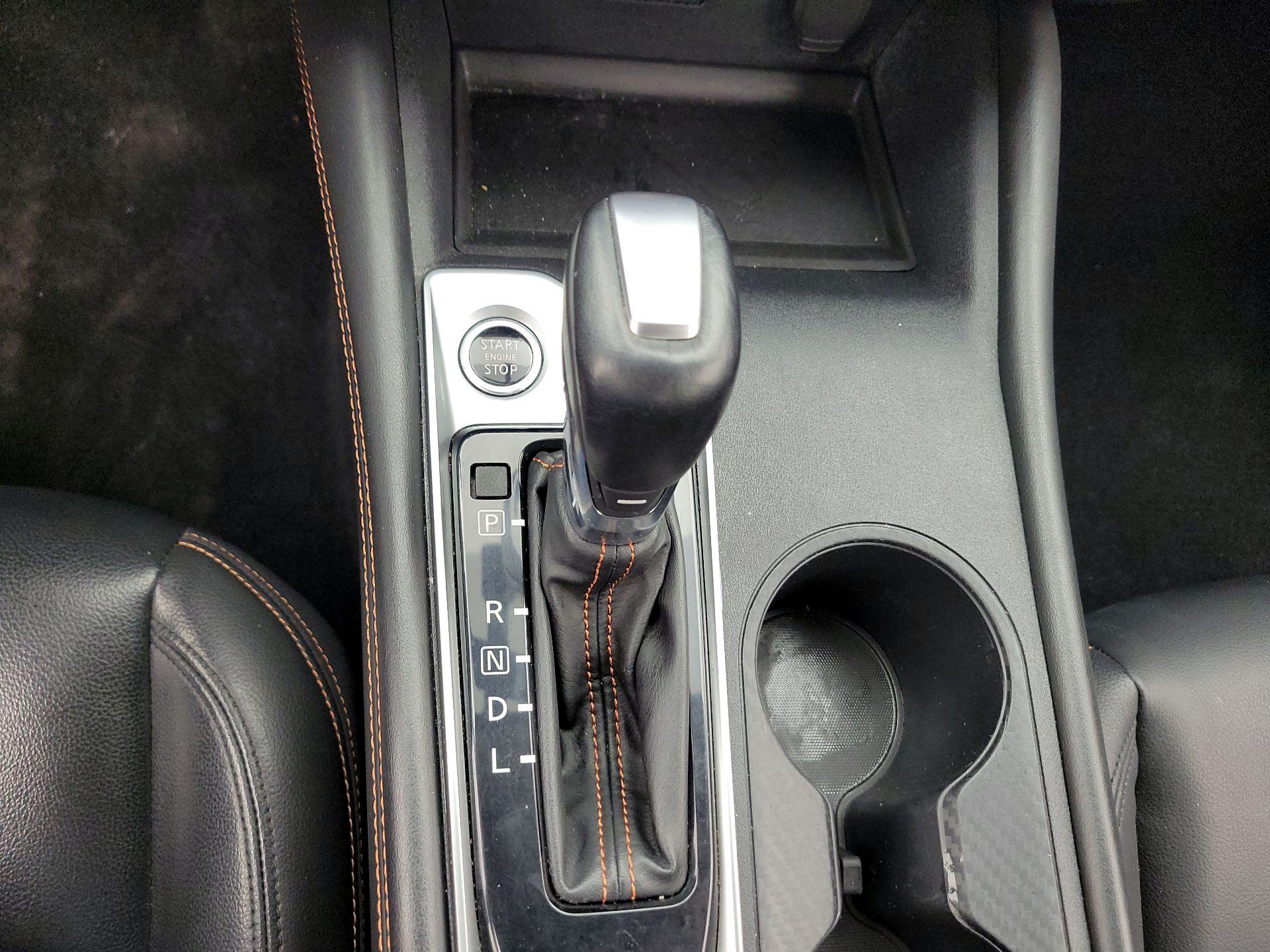 Thumbnail: 2019 Nissan Altima - 17