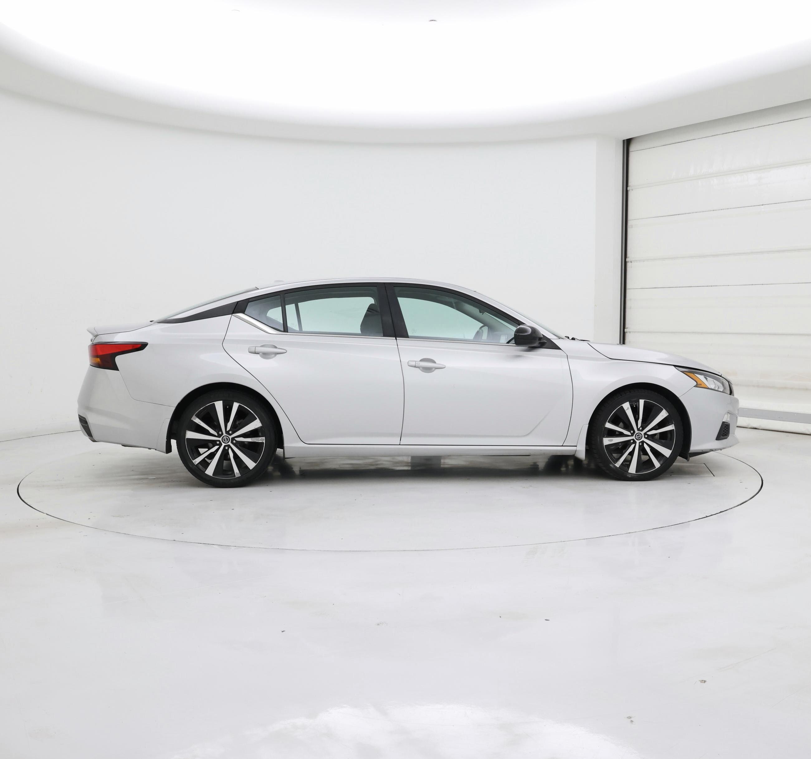 Thumbnail: 2019 Nissan Altima - 7