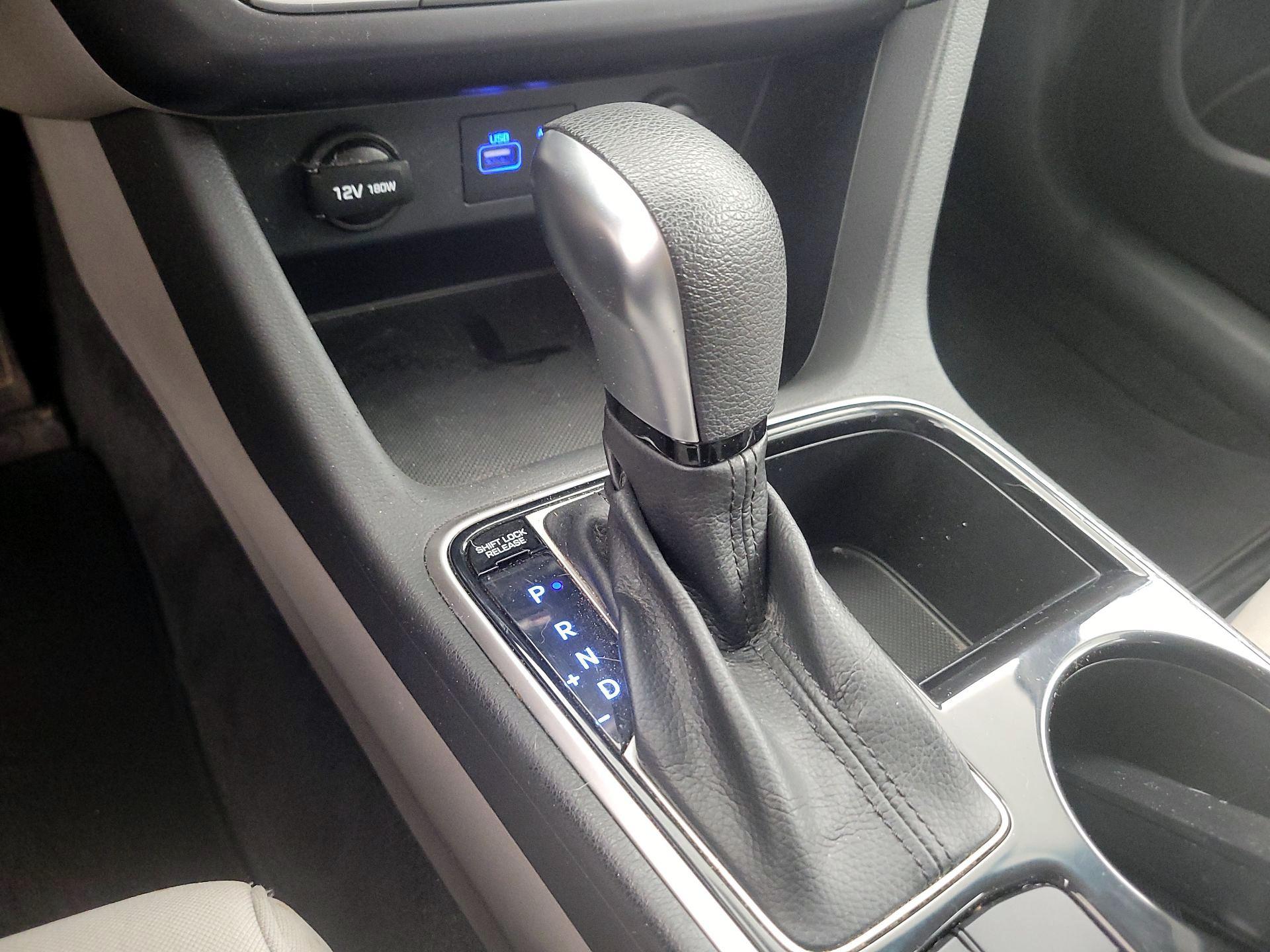 Thumbnail: 2018 Hyundai Sonata - 17