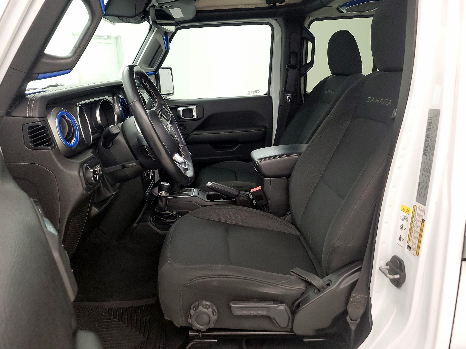 Thumbnail: 2019 Jeep Wrangler - 11