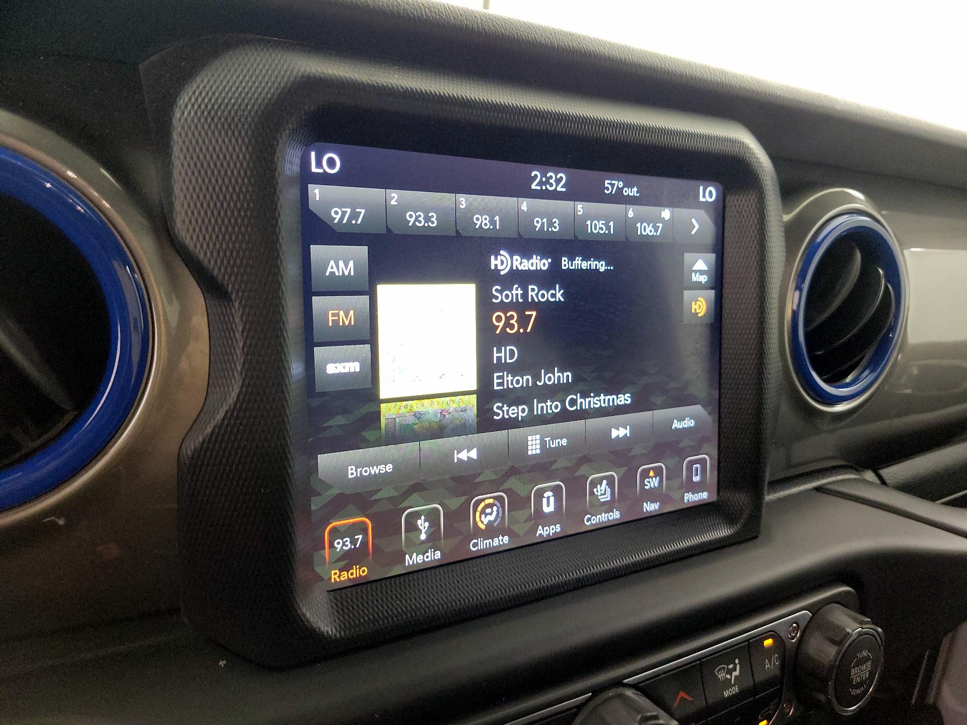 Thumbnail: 2019 Jeep Wrangler - 16