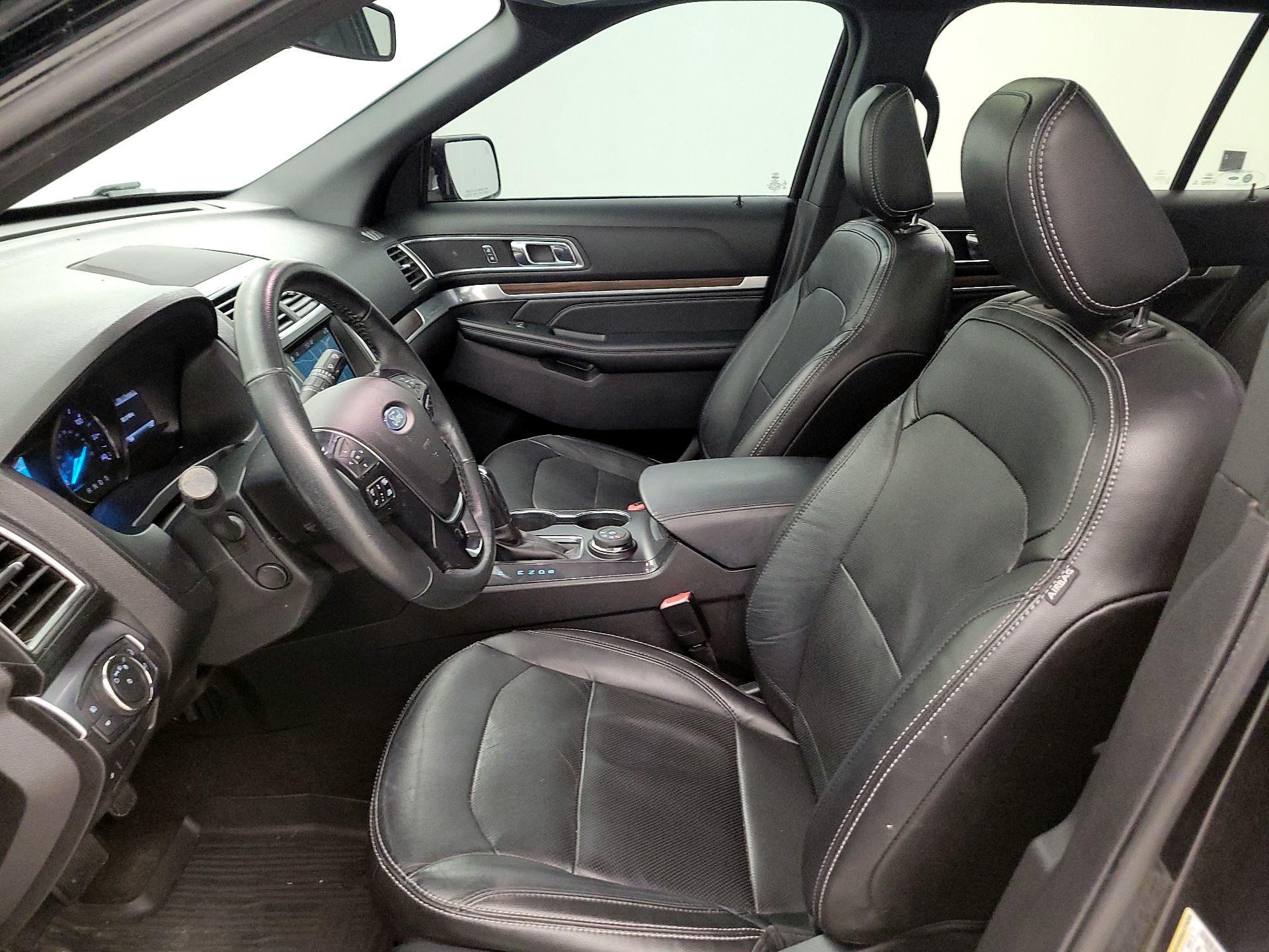 Thumbnail: 2018 Ford Explorer - 11