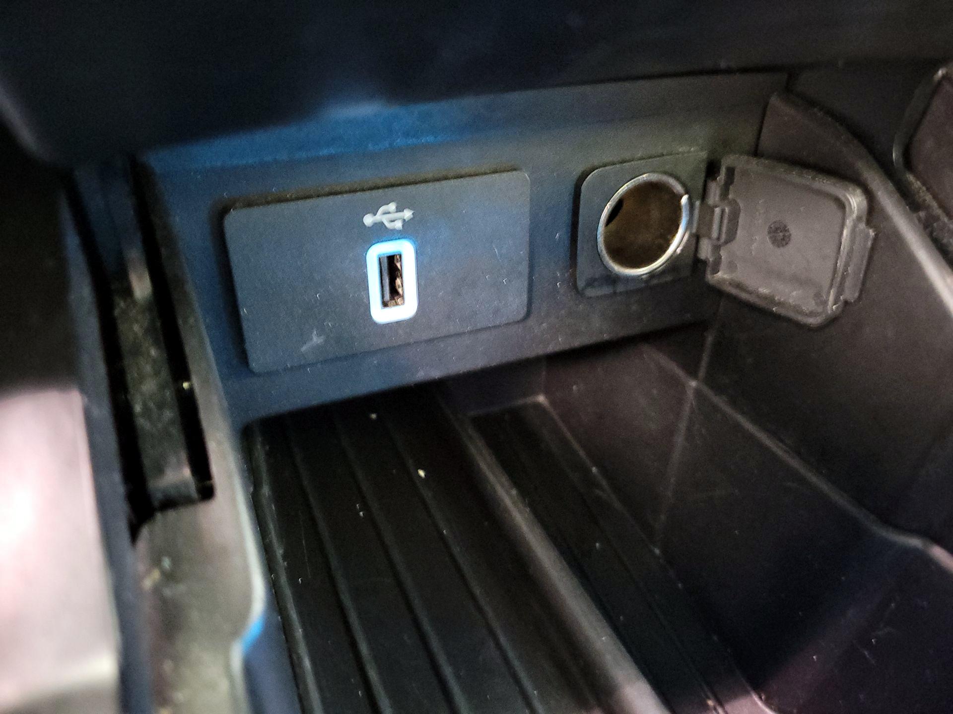 Thumbnail: 2018 Ford Explorer - 19