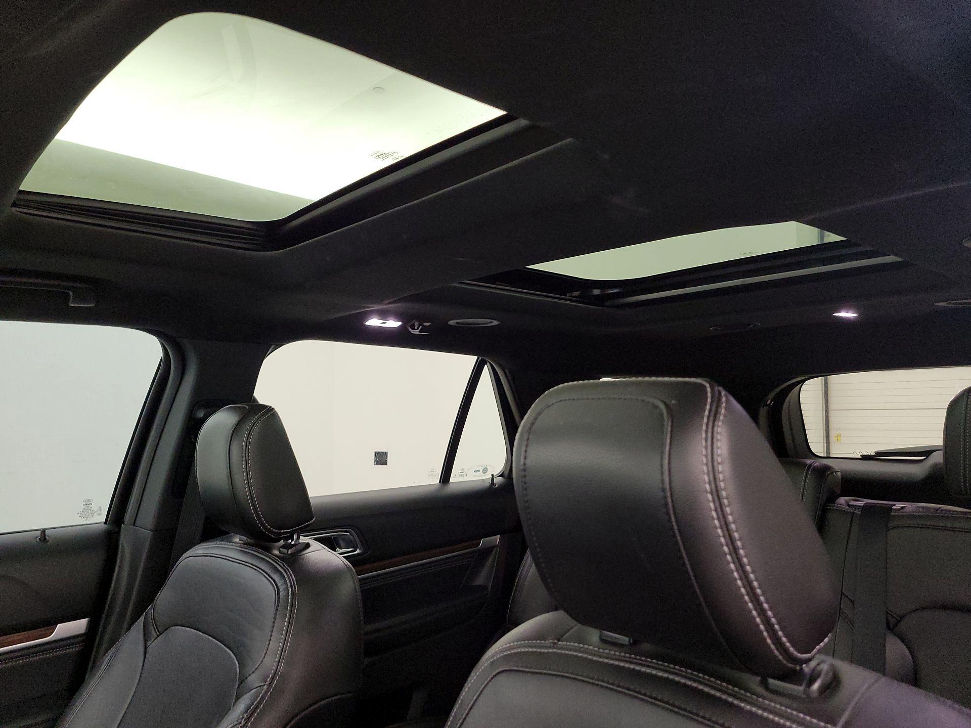 Thumbnail: 2018 Ford Explorer - 20