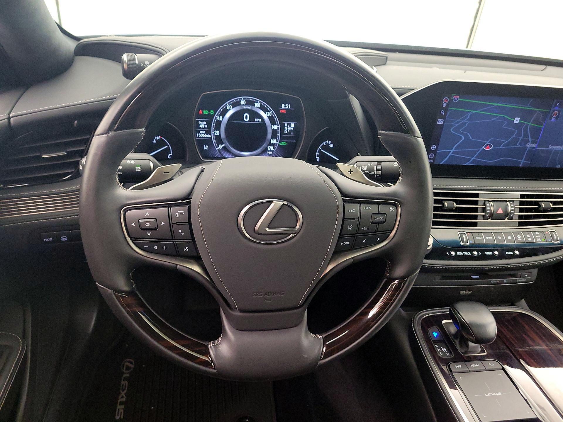 Thumbnail: 2021 Lexus LS - 10