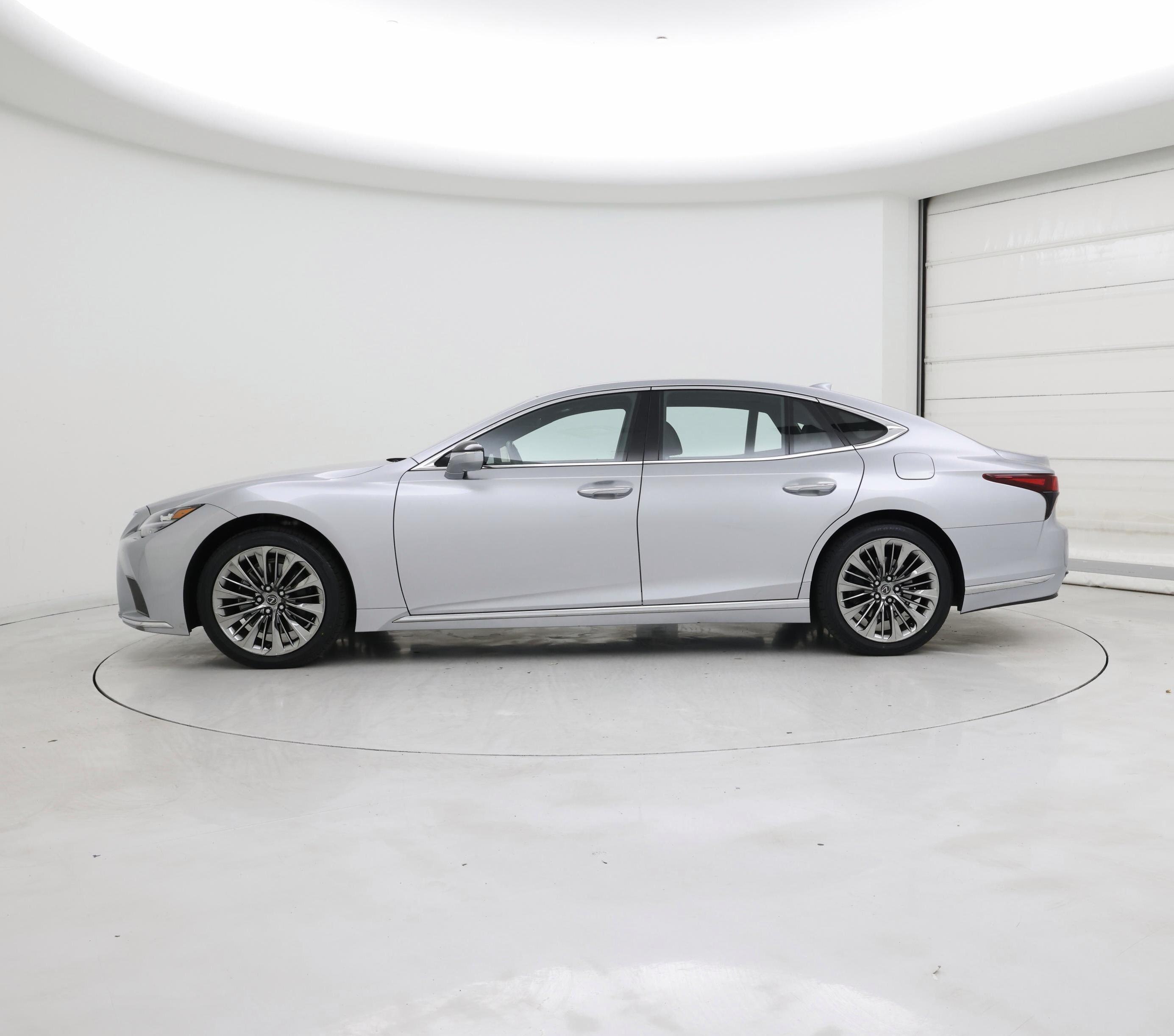 Thumbnail: 2021 Lexus LS - 3