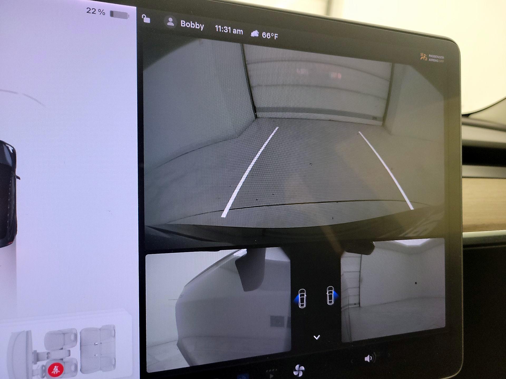 Thumbnail: 2022 Tesla Model 3 - 14