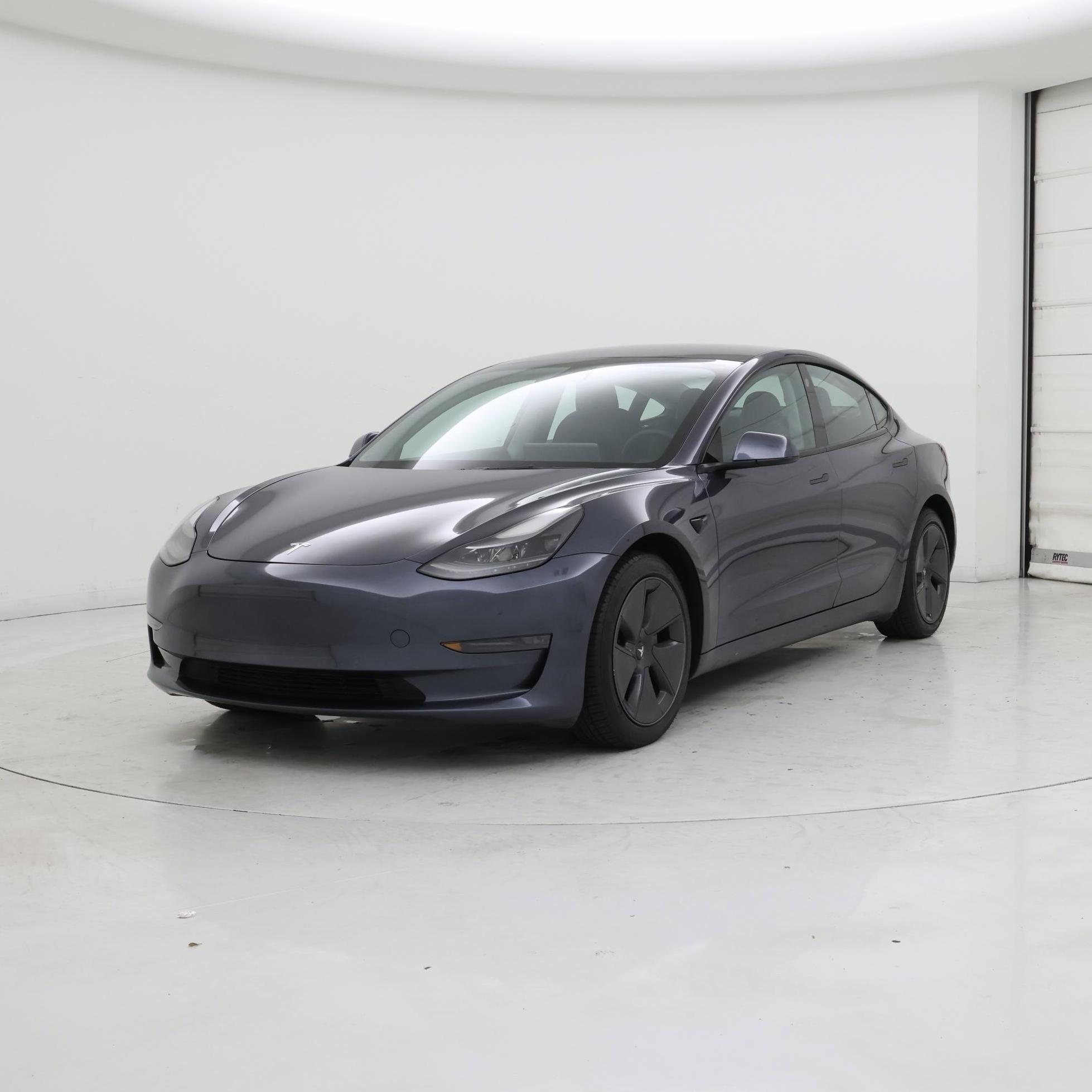 Thumbnail: 2022 Tesla Model 3 - 4