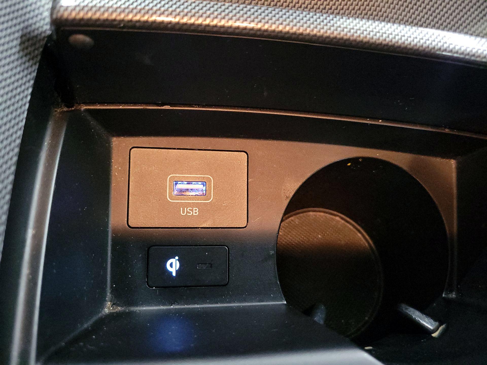 Thumbnail: 2023 Hyundai Santa Fe - 19