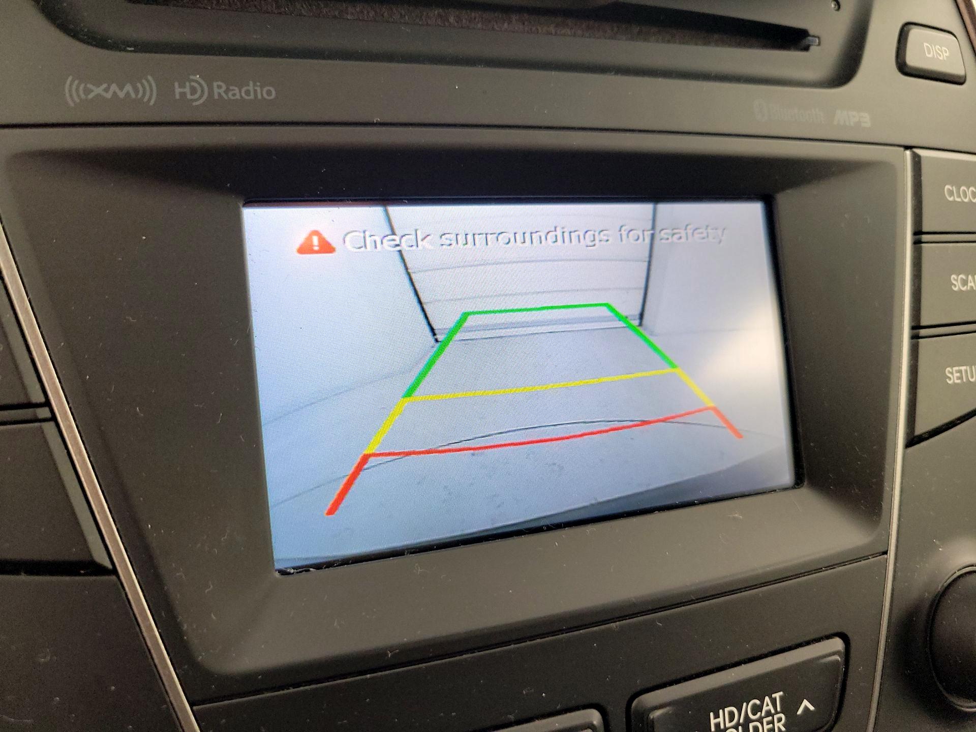 Thumbnail: 2016 Hyundai Santa Fe - 14