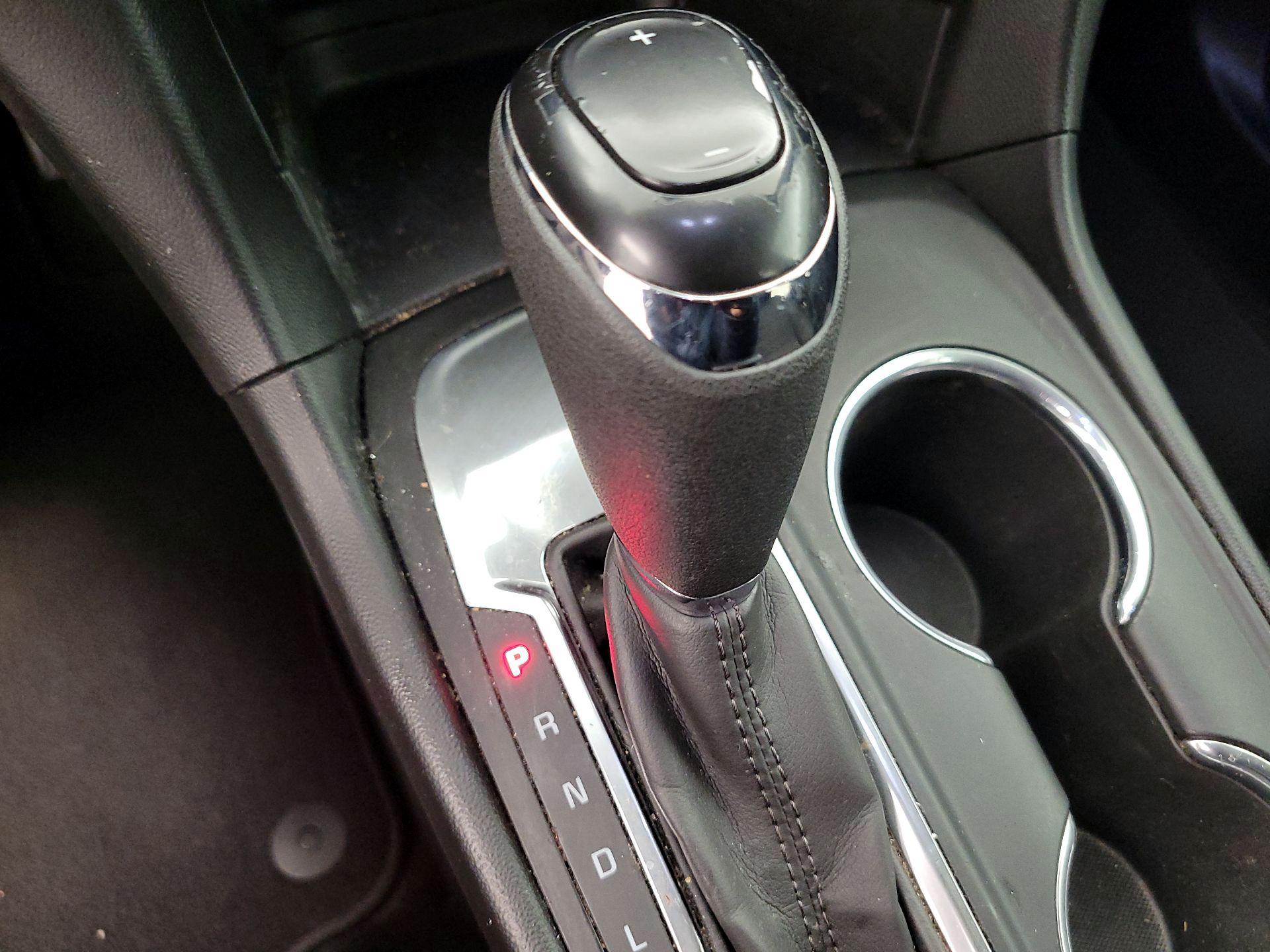 Thumbnail: 2019 Chevrolet Equinox - 17