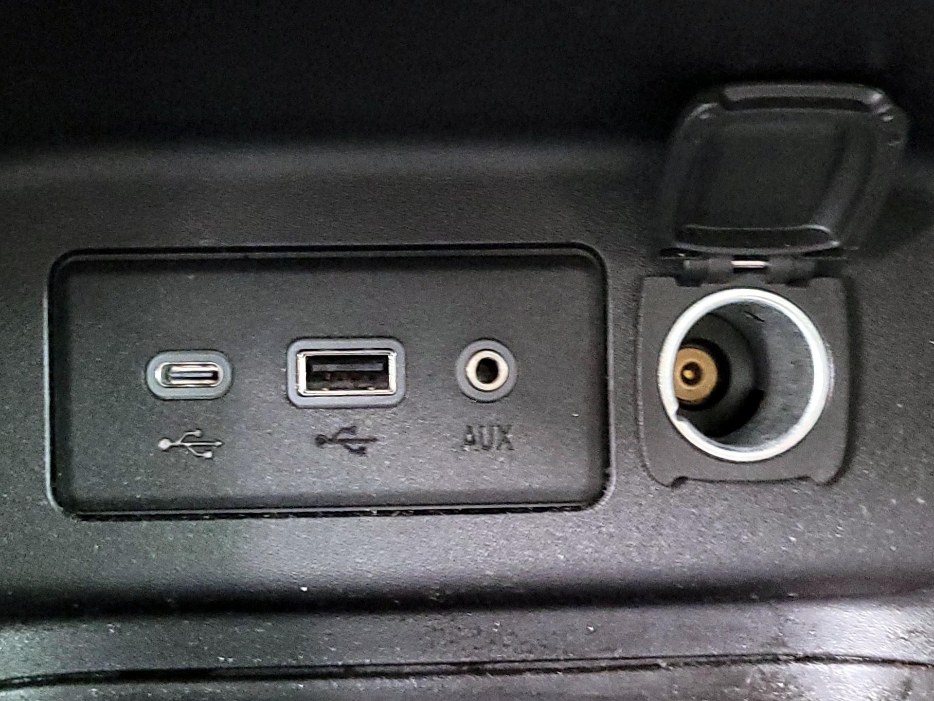 Thumbnail: 2019 Chevrolet Equinox - 18