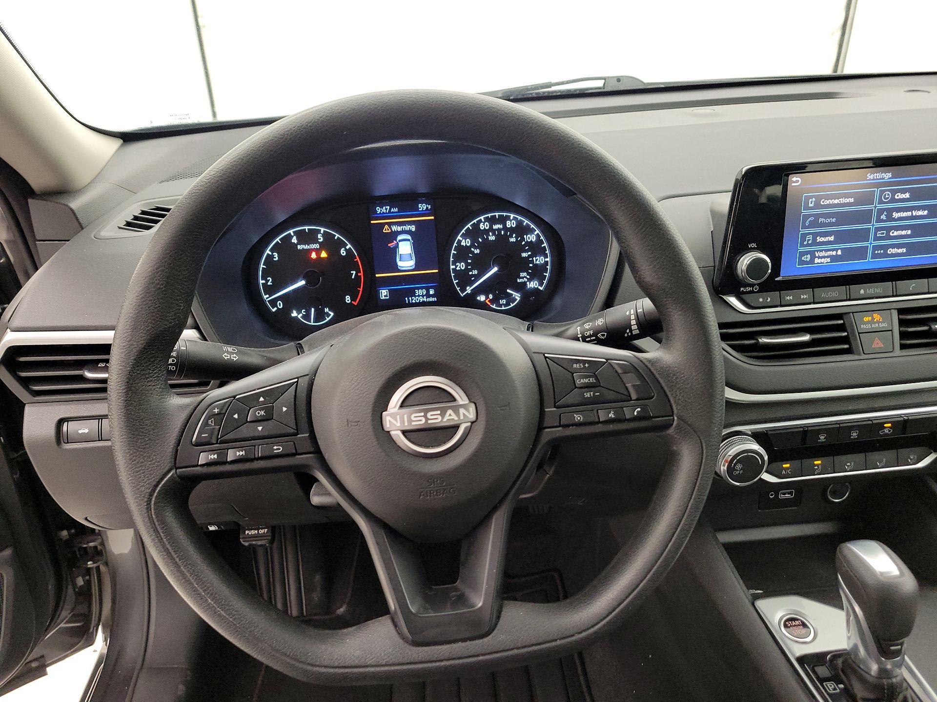 Thumbnail: 2023 Nissan Altima - 10