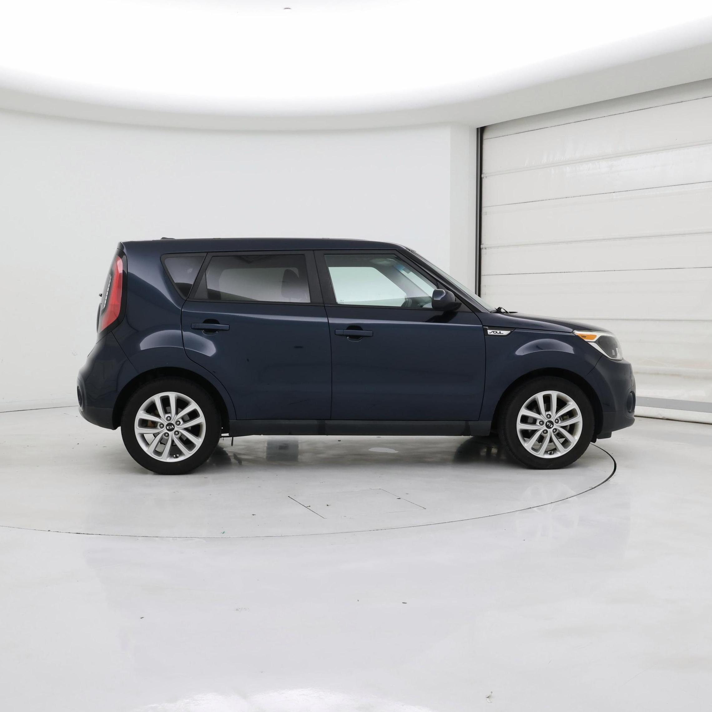 Thumbnail: 2019 Kia Soul - 7