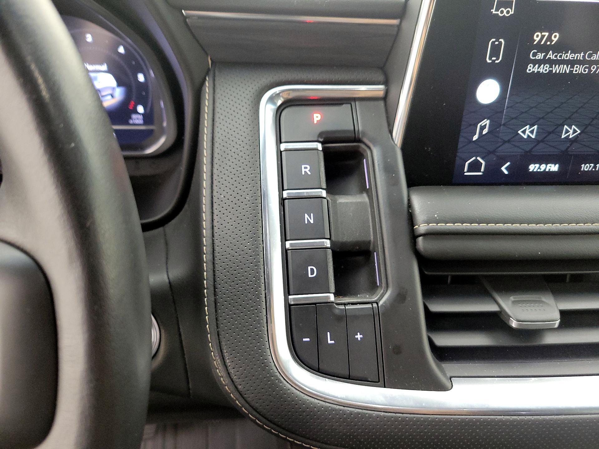 Thumbnail: 2022 GMC Yukon - 17